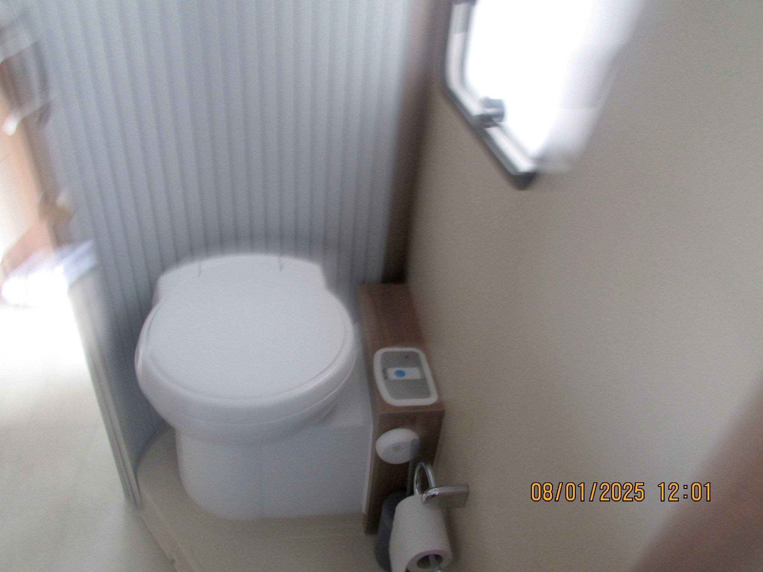 Challenger Fiat/2,3 l 130 ch.