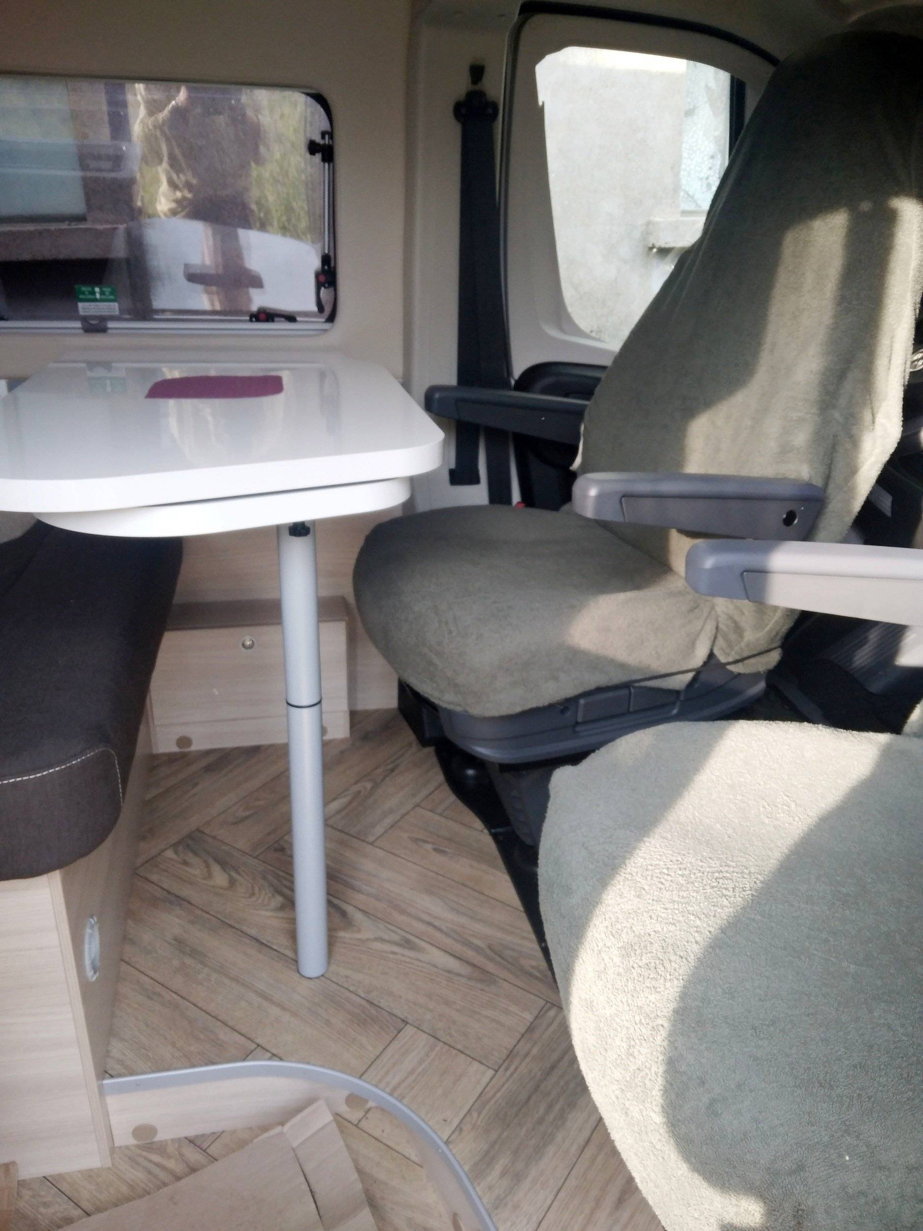 Chausson Chausson V594 First Line