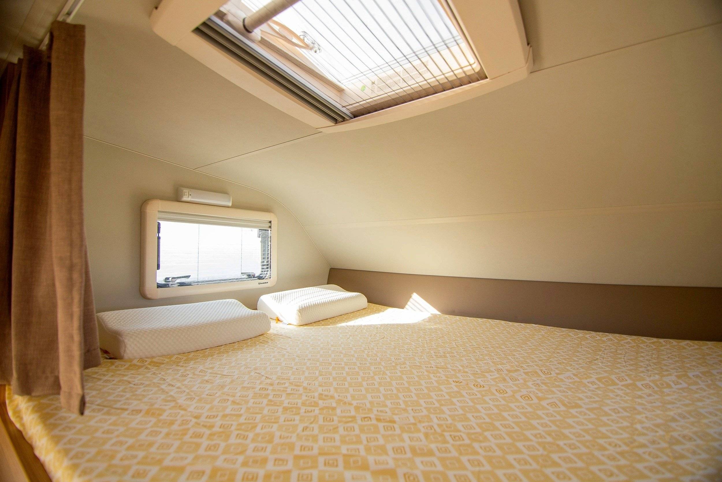 Berth Fiat FIAT DUCATO - Yescapa