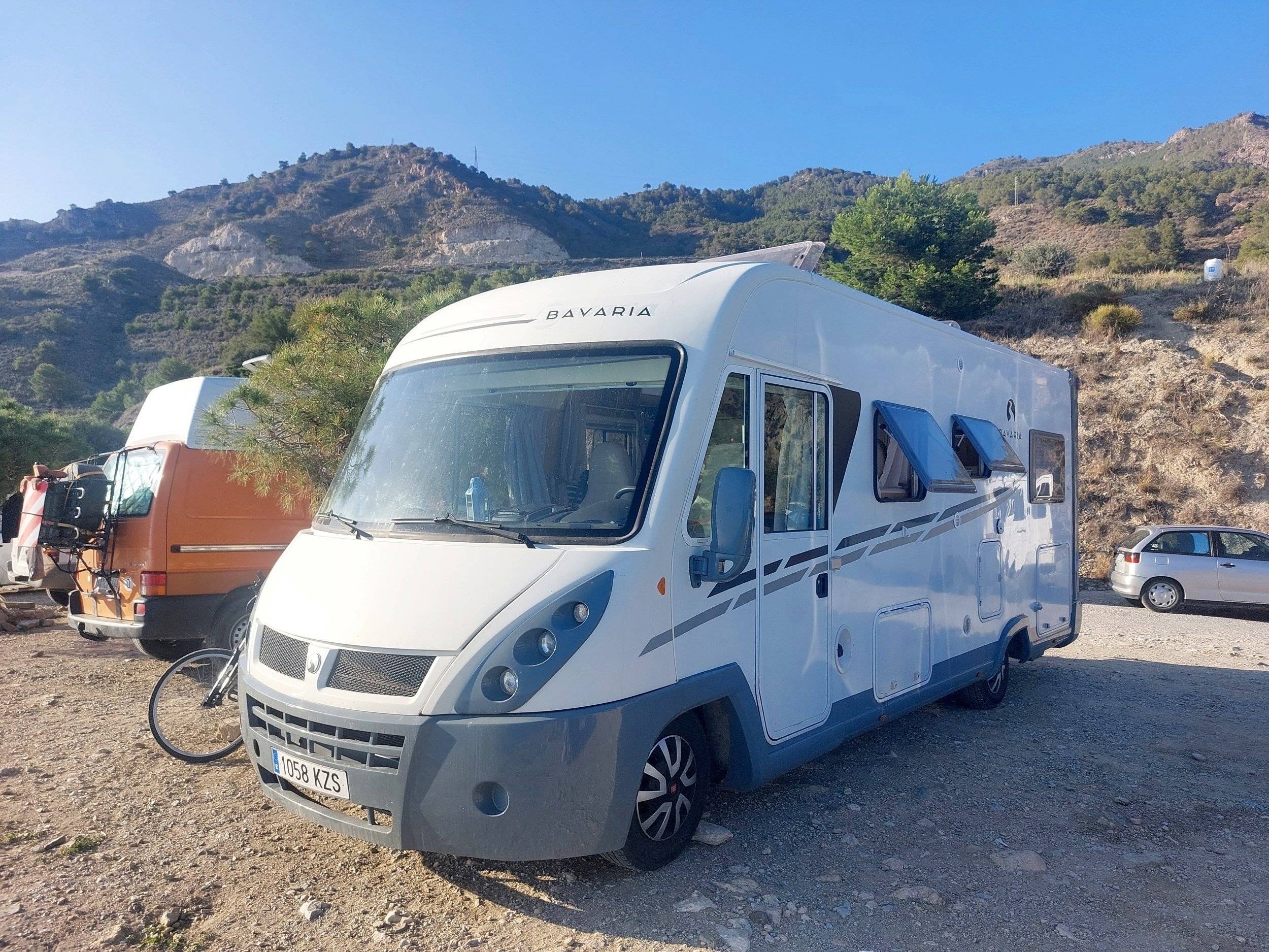 Voorkant 3/4 Fiat Ducato 2,3 l 130 ch Al-Ko - Yescapa