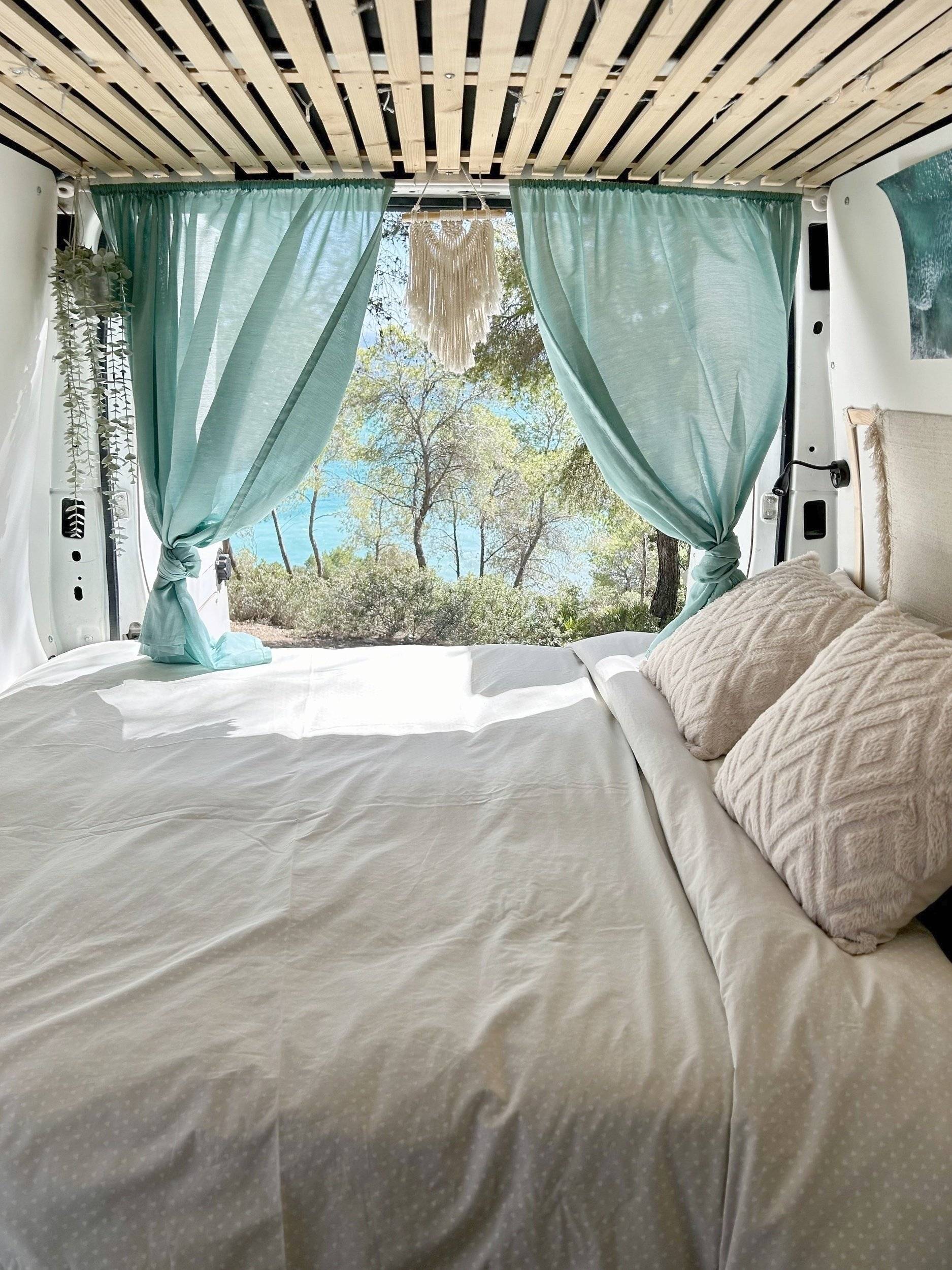 Couchages Ford FORD TRANSIT - Yescapa