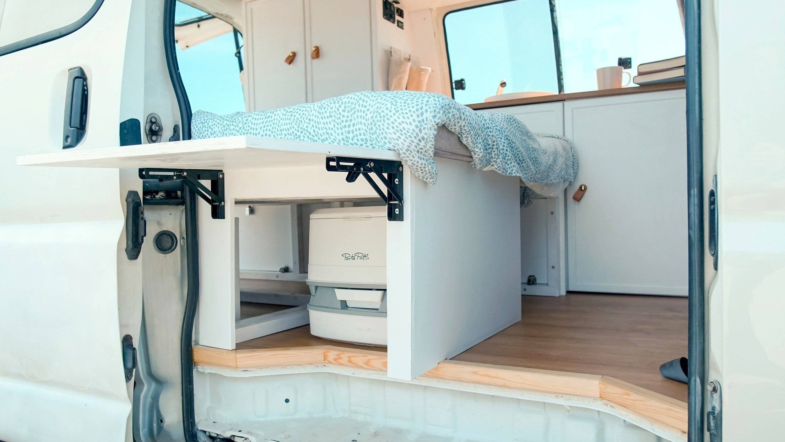 Vancowork TOYOTA HIACE