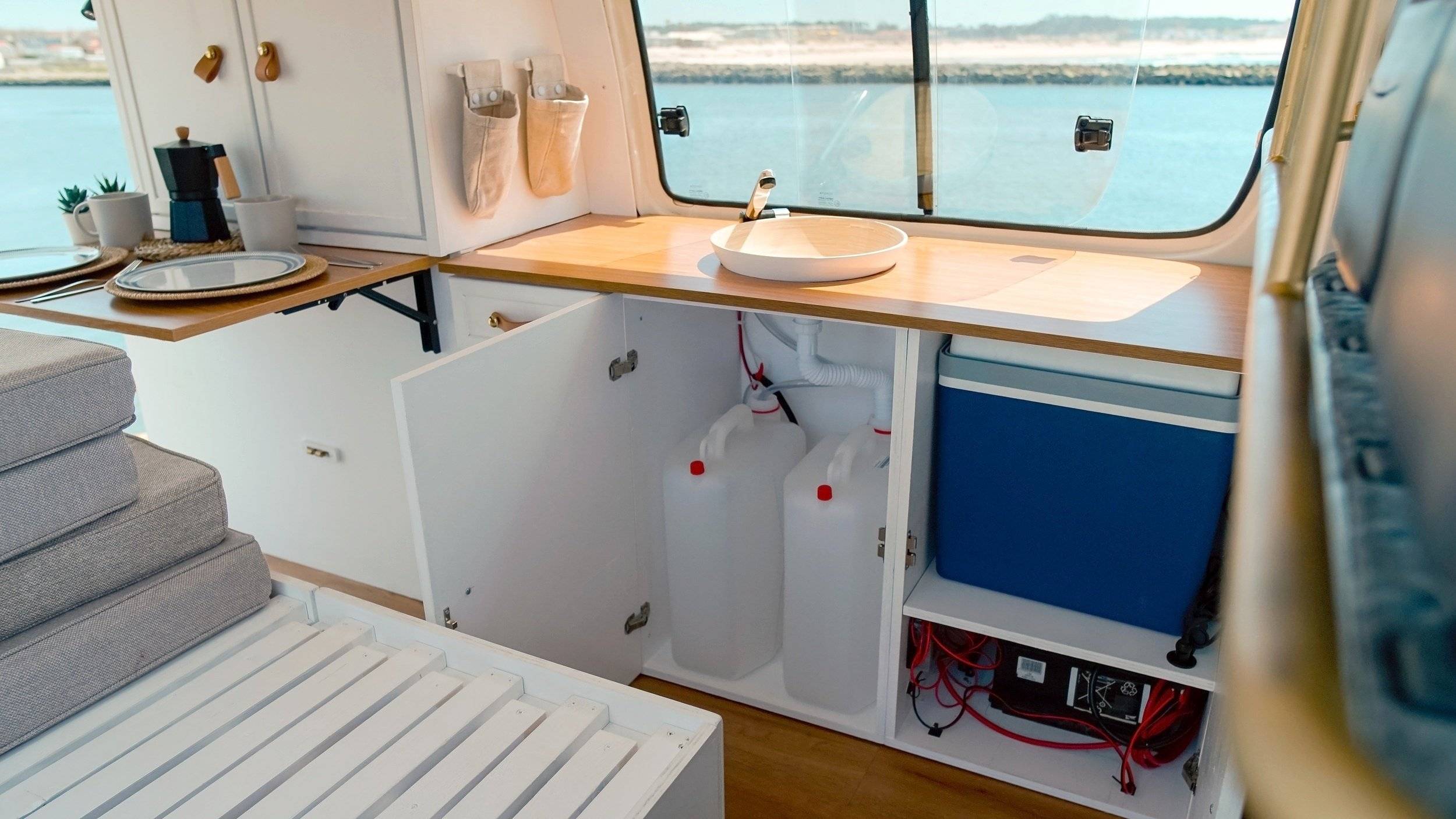 Vancowork TOYOTA HIACE