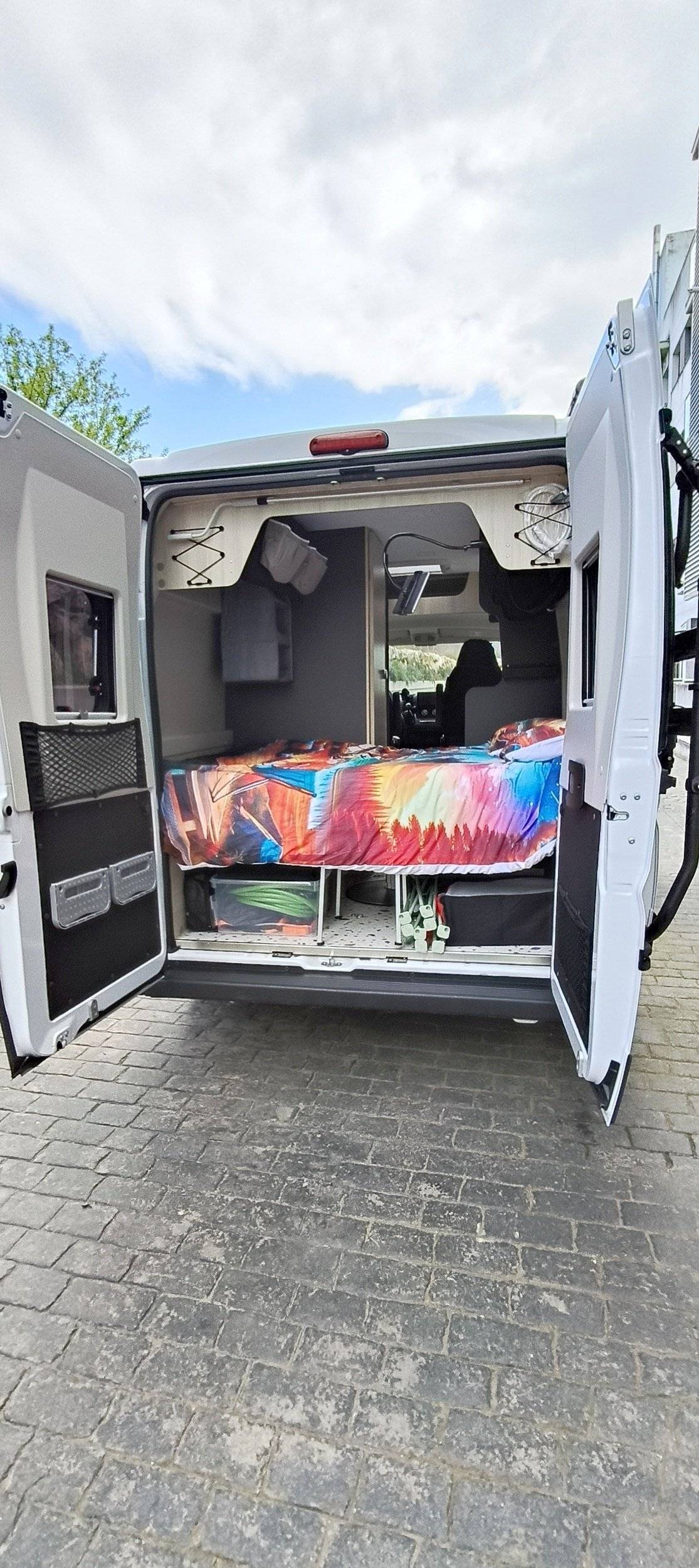 Challenger  Challenger Sunset Edition