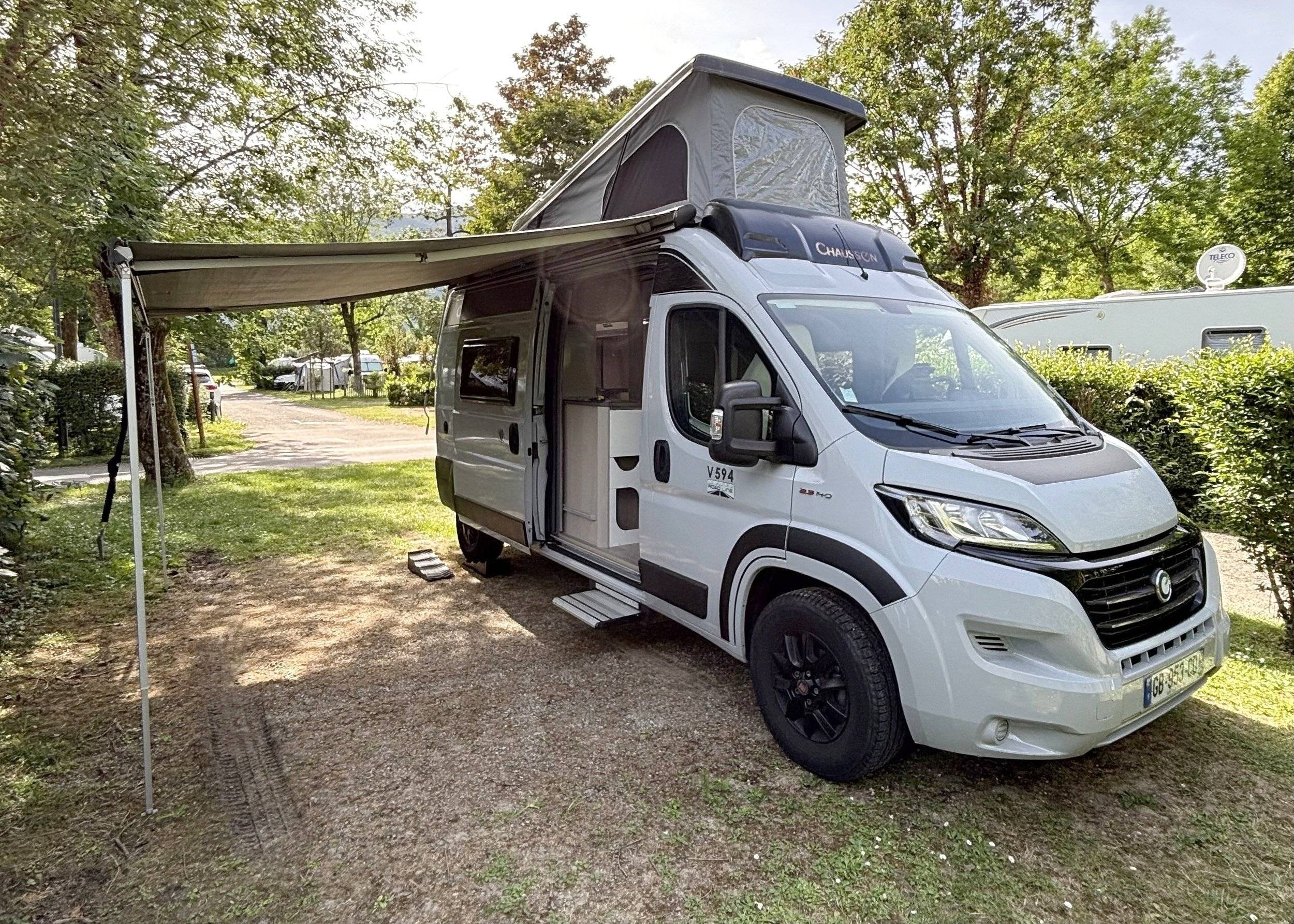 Vista del vehículo ángulo delantero Fiat Ducato 2,3 l 130 ch. - Yescapa