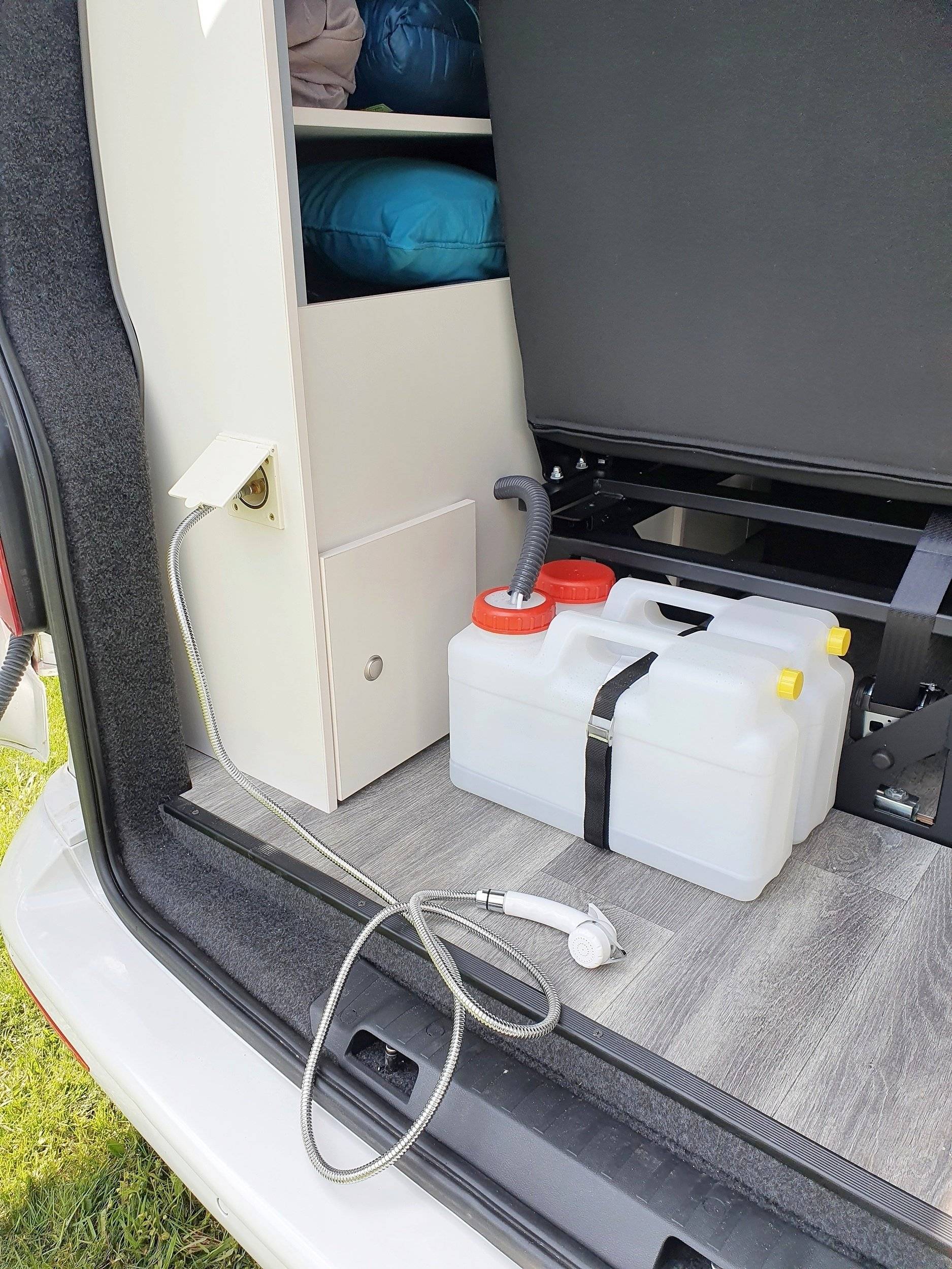 rider van Volkswagen Transporter