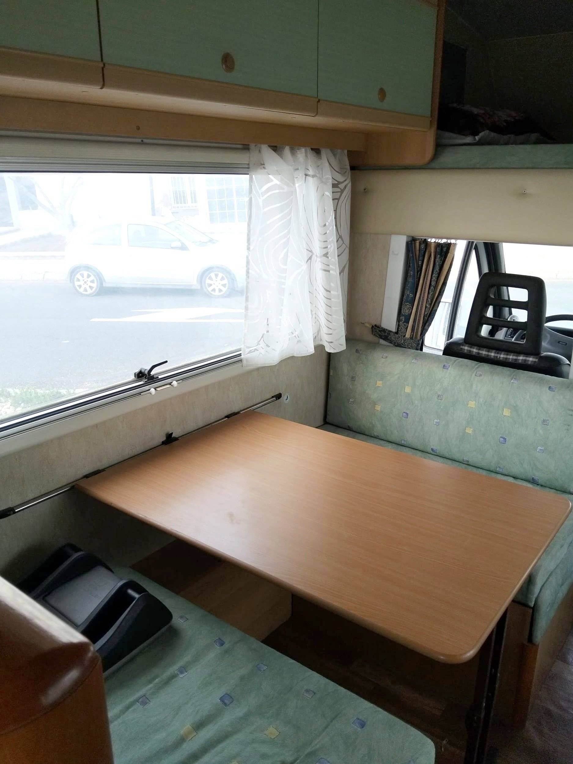Comedor Fiat Ducato 1.9 - Yescapa