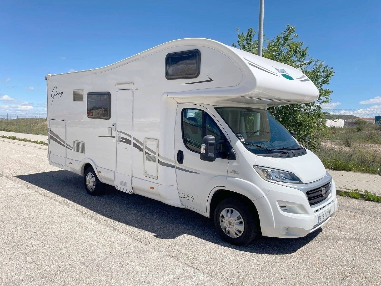 Voorkant 3/4 Fiat Ducato 2,3 130 ch - Yescapa