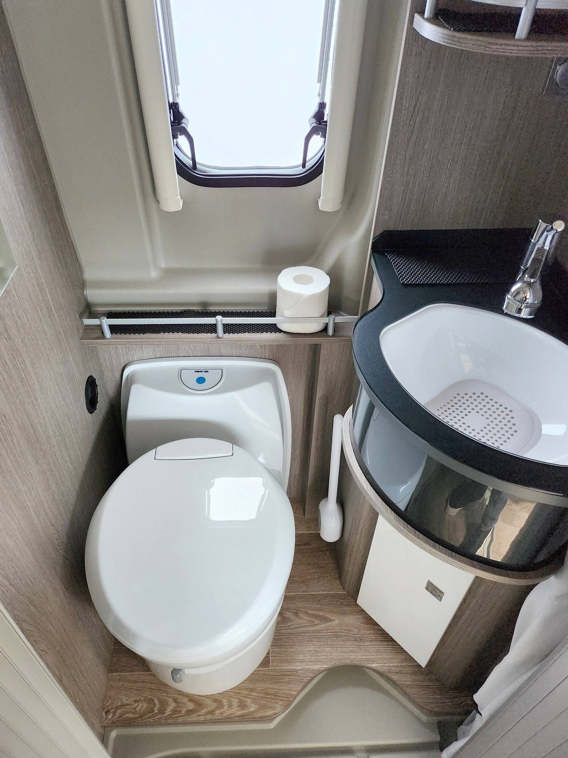 Pössl 2WIN R PLUS Toit relevable