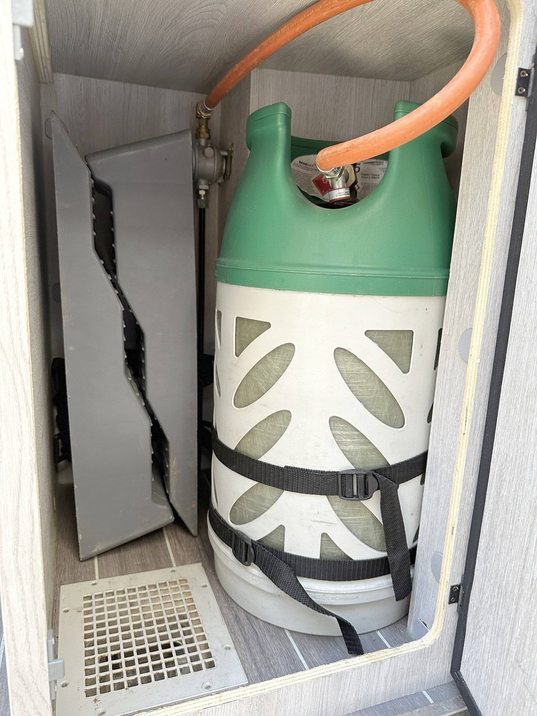 Urbano Livingstone K2