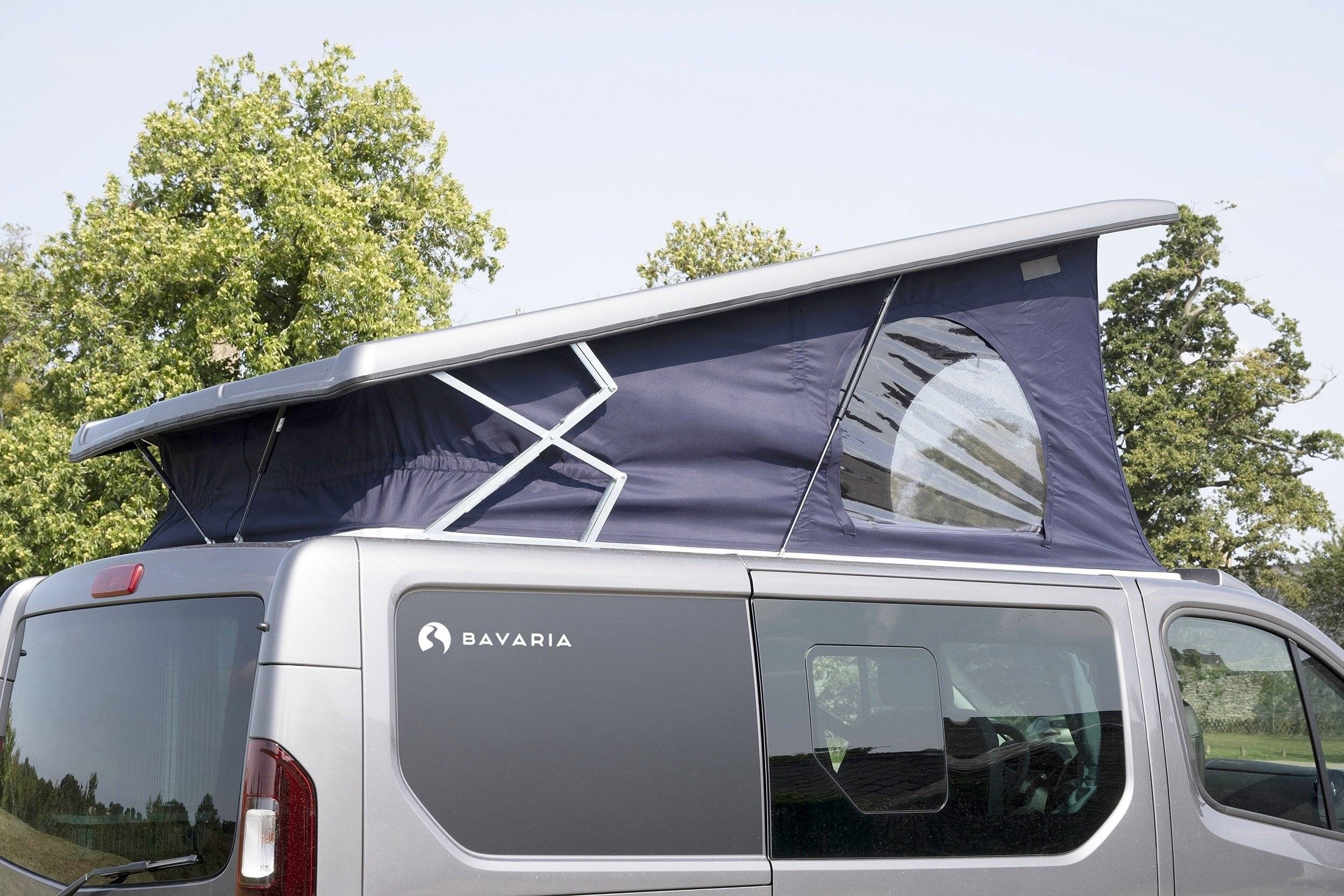 Bavaria Renault trafic cm font t vendome