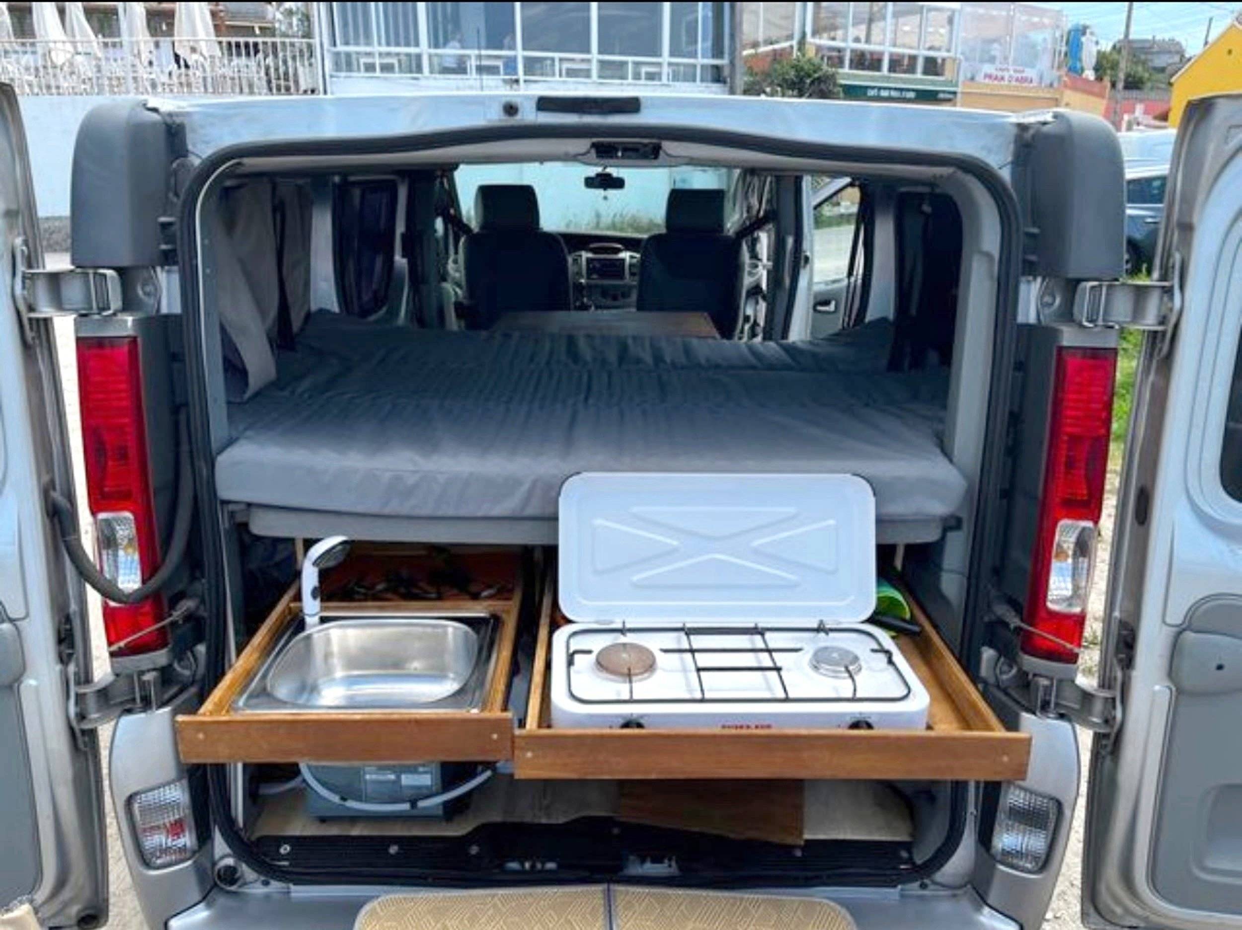 Renault Camper