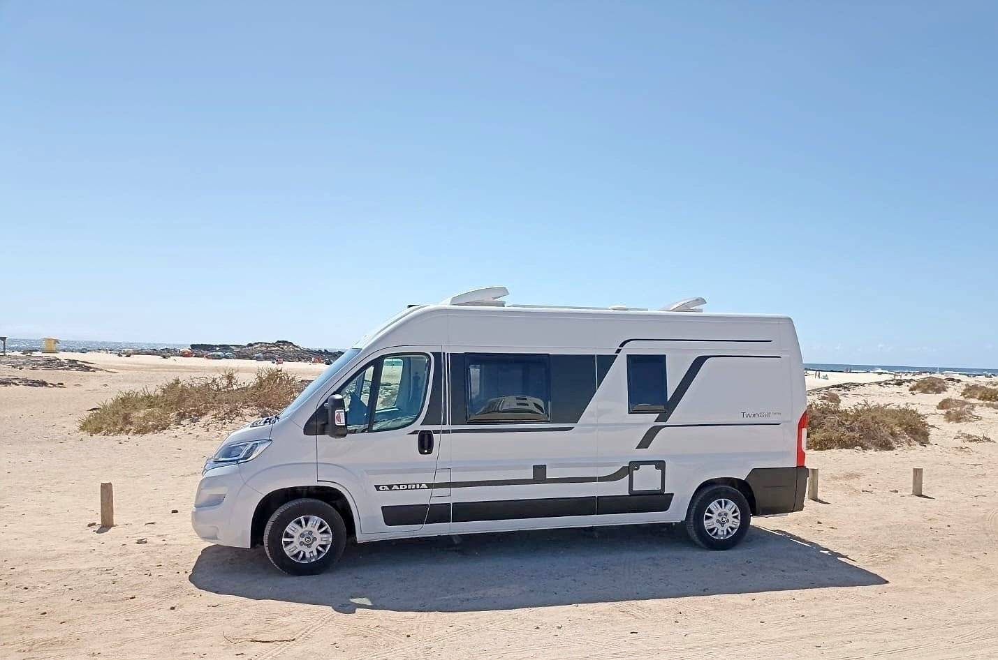 Adria Twin 600 SP Family Axxes