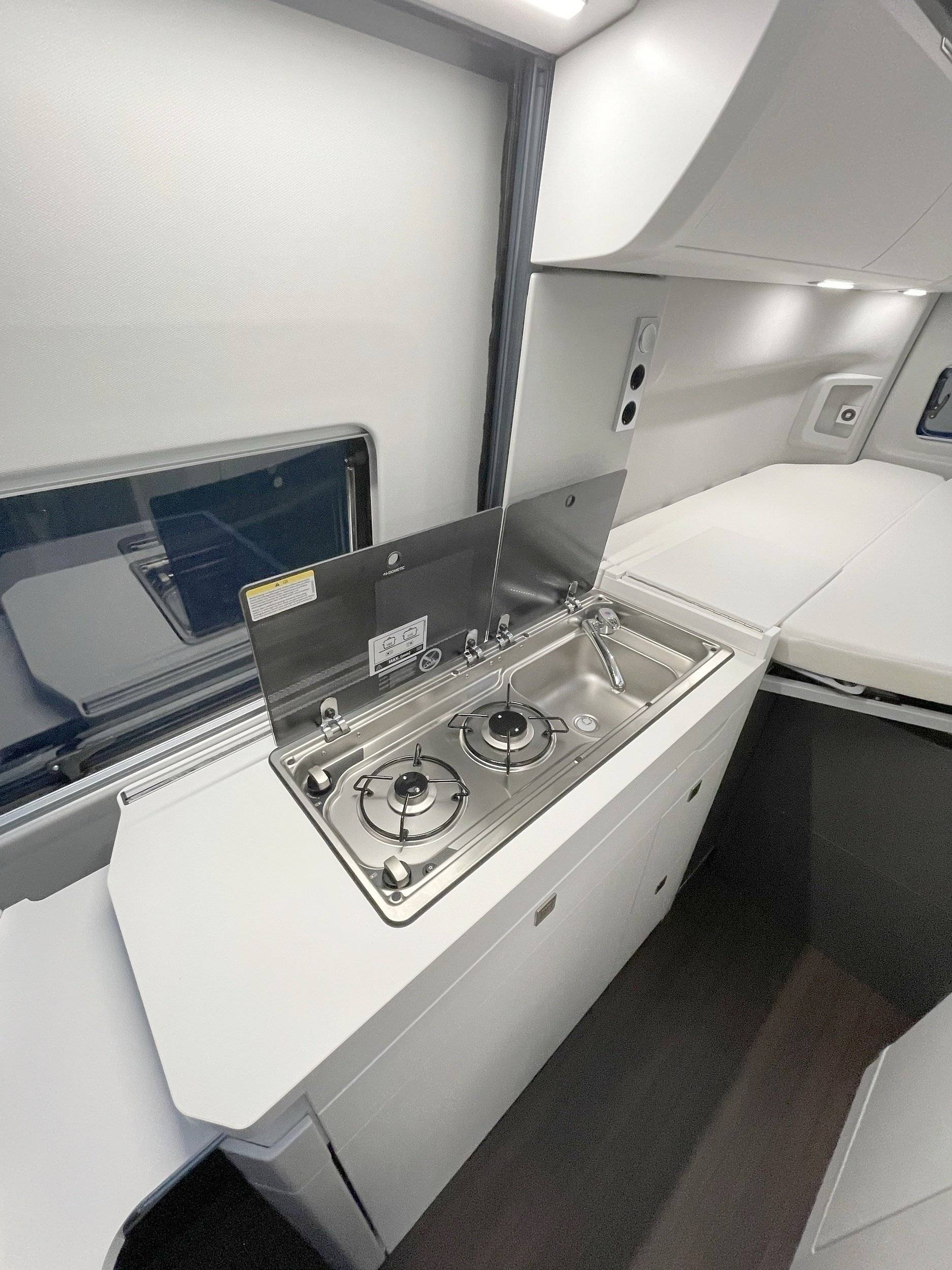 Volkswagen Grand California 600