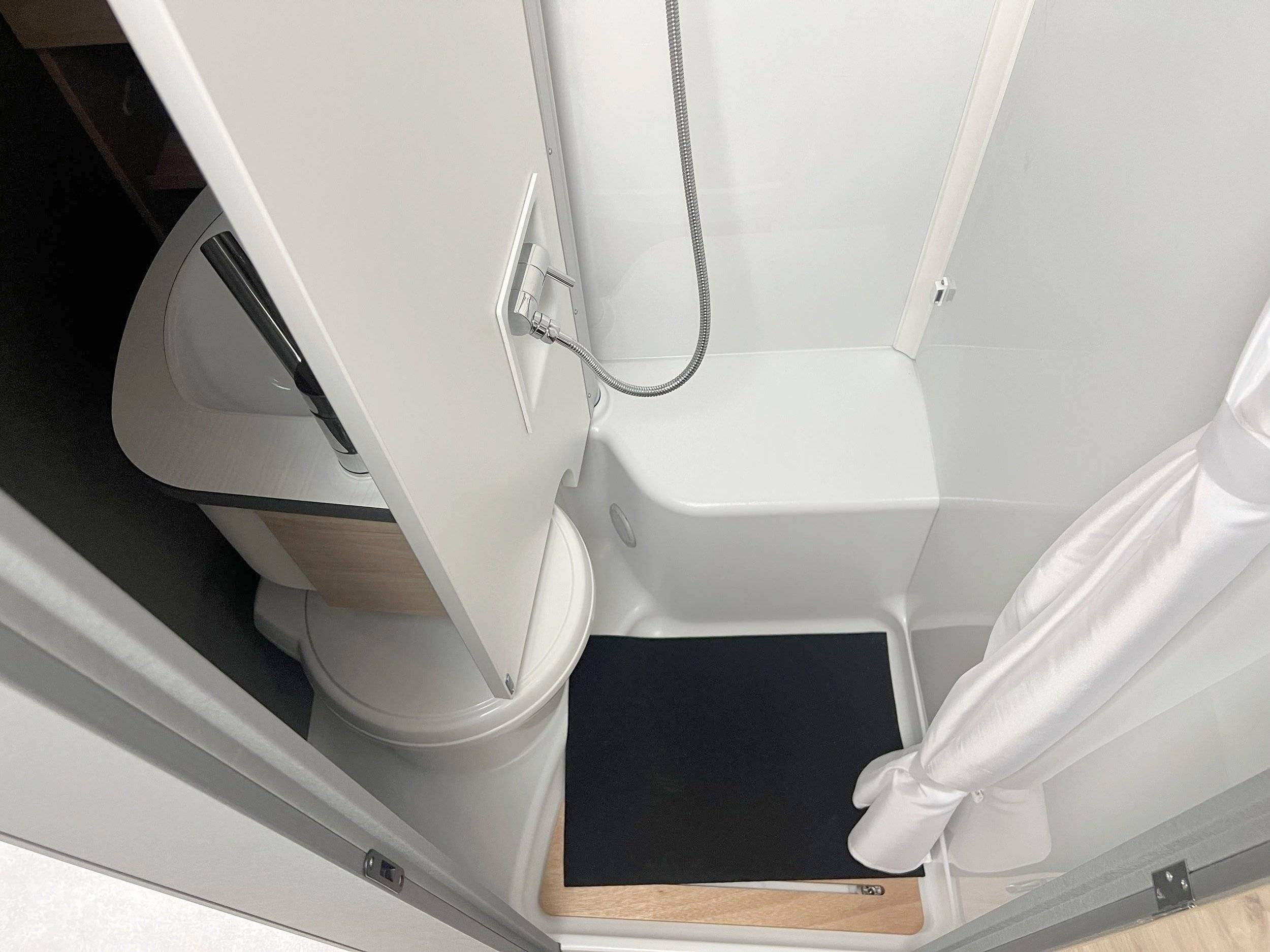 Dethleffs JUST CAMP T 6812EB