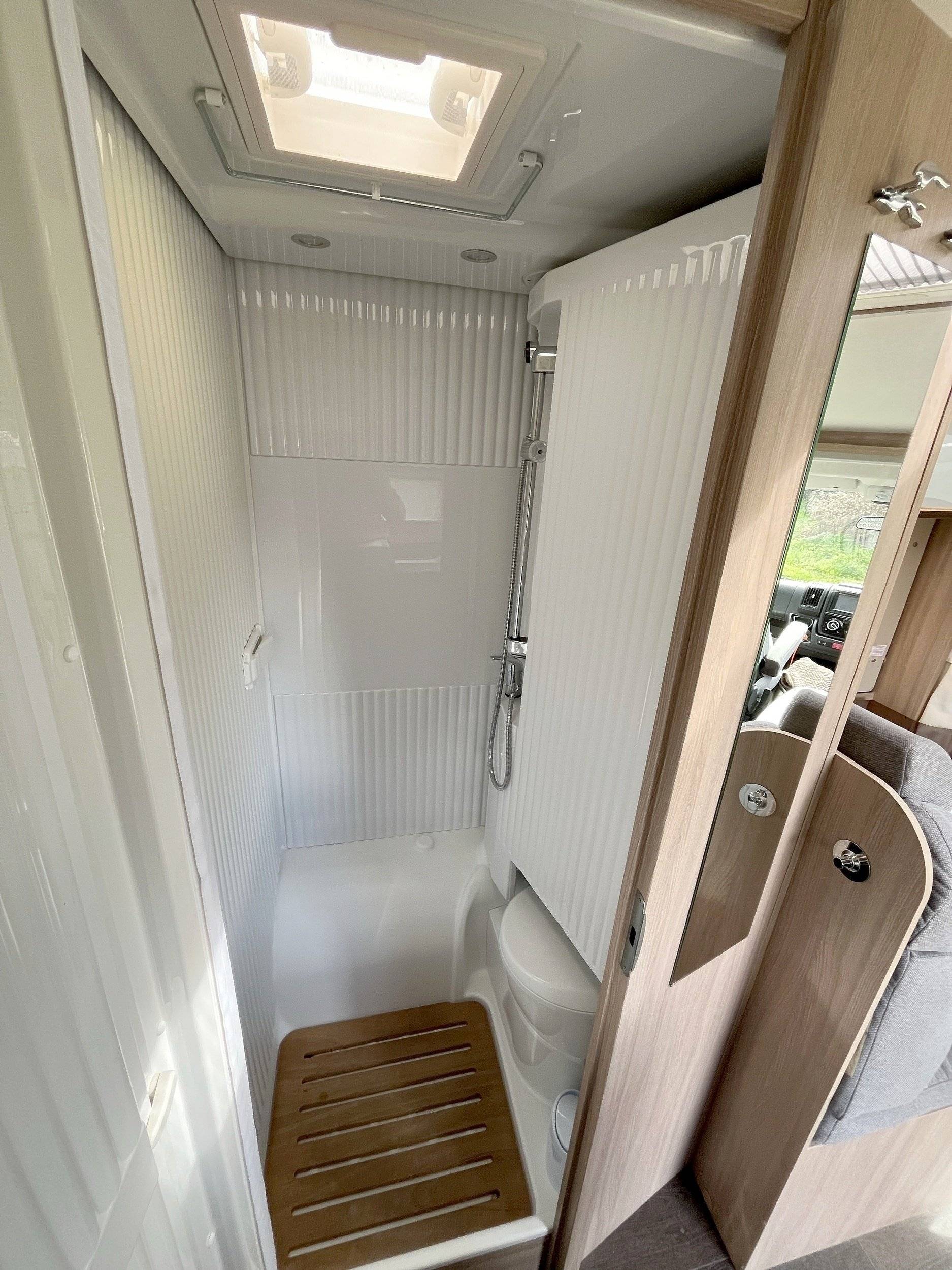 Plazas en cama Fiat - Yescapa