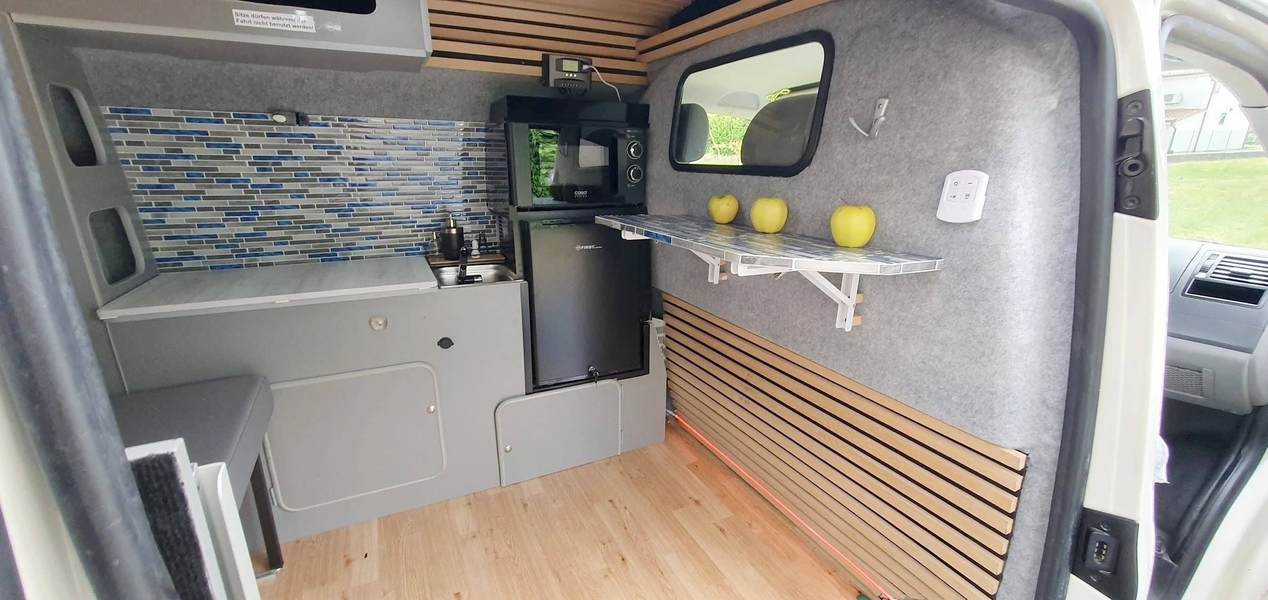 Volkswagen T5 CAMPER CAFE