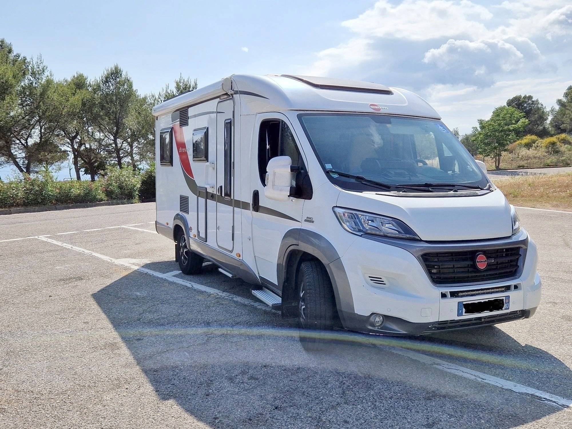 Bürstner Brévio T646