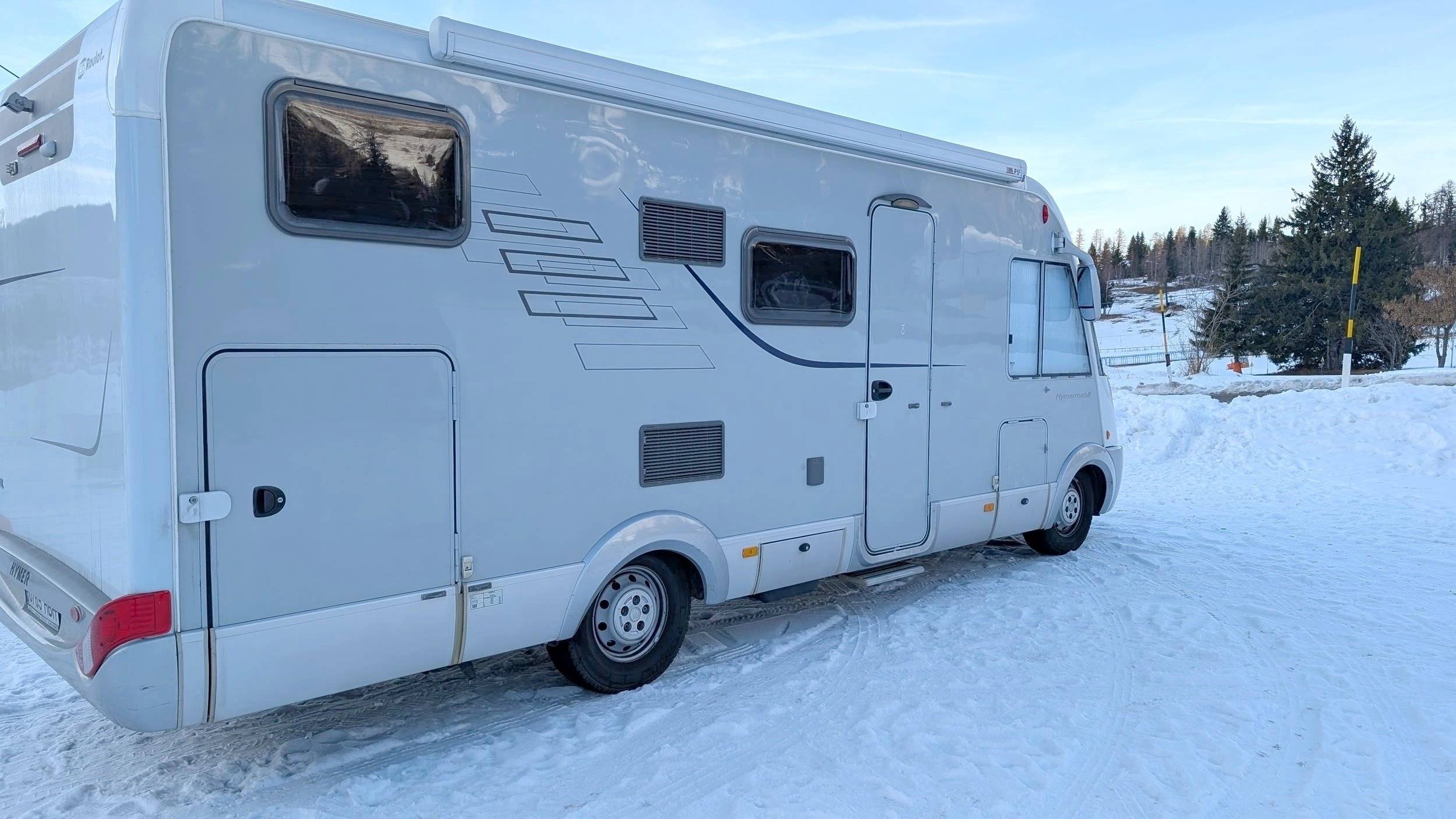Hymer B 674 CL