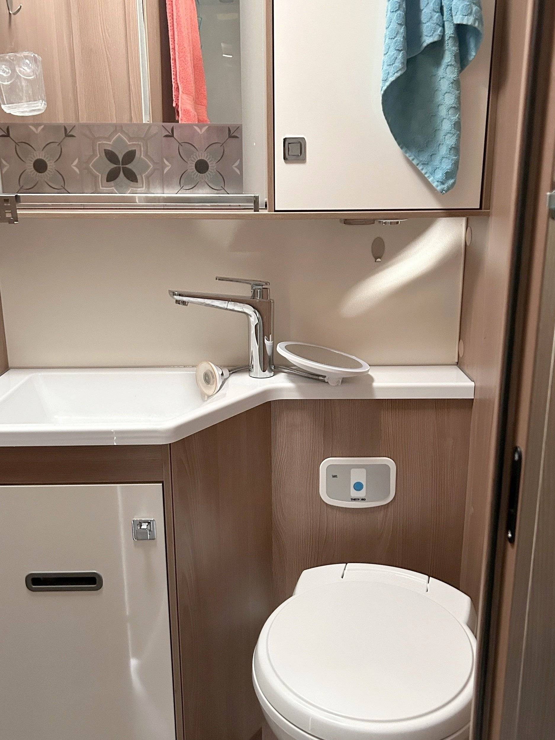 Bürstner 2.2L 140CV