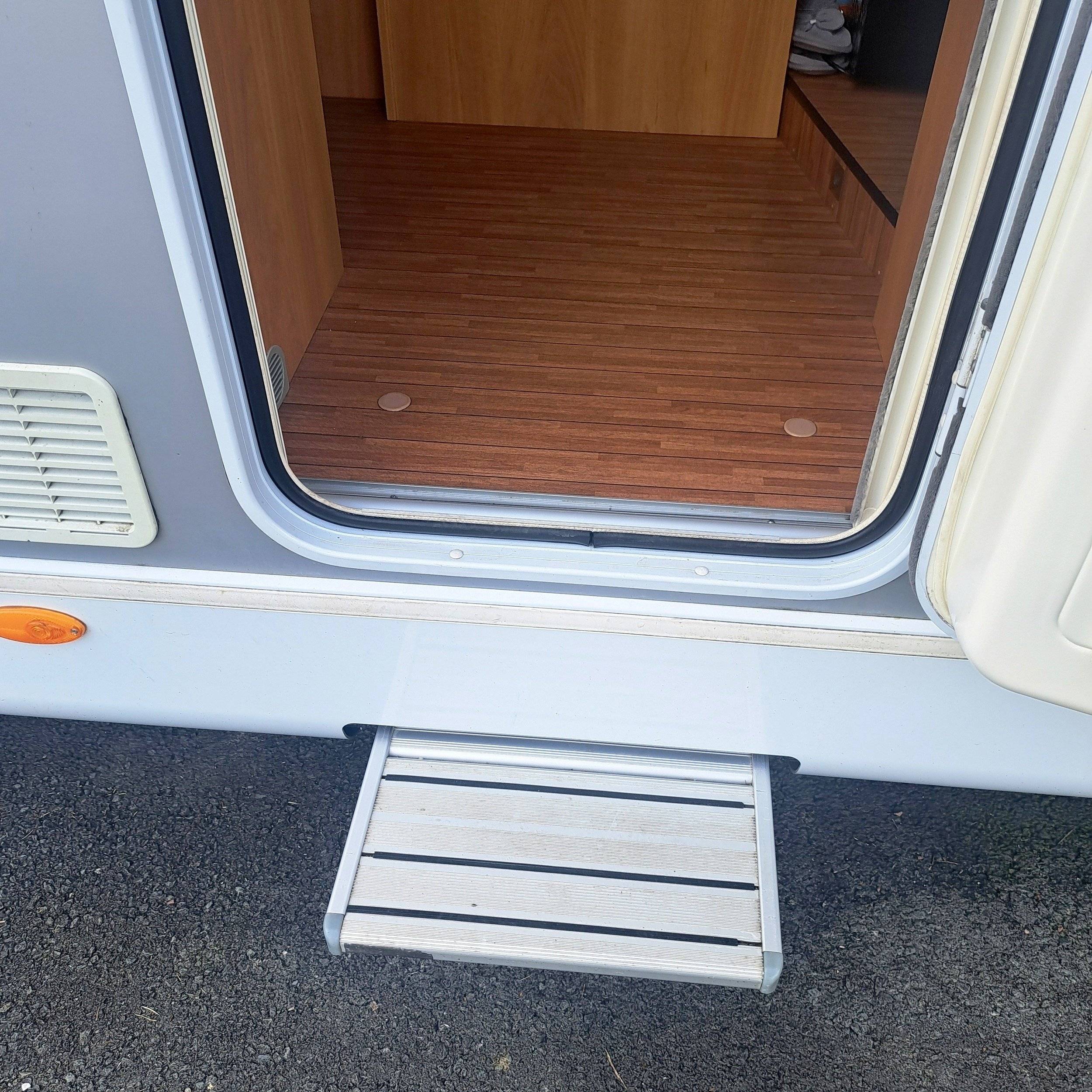 Dethleffs Dethleffs Globebus I5