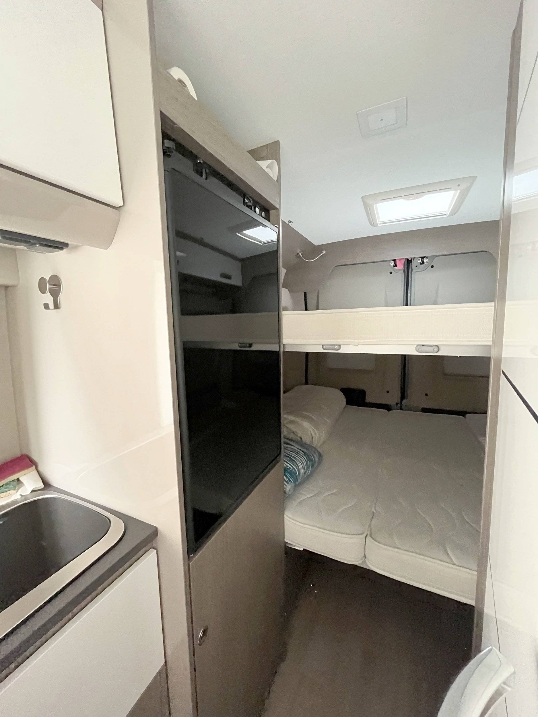 Challenger Challenger v114 MAX Road Edition