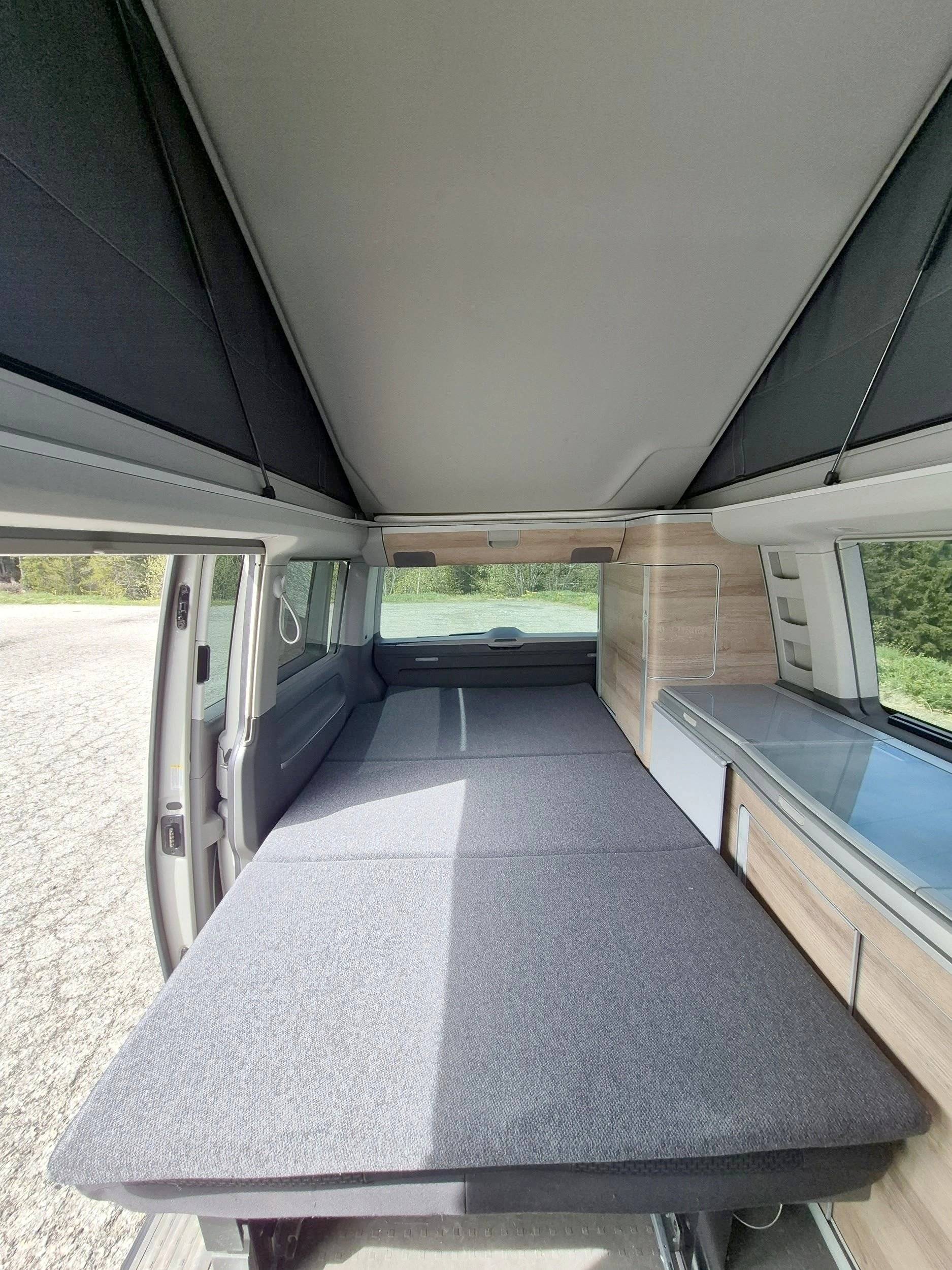 Volkswagen California Coast