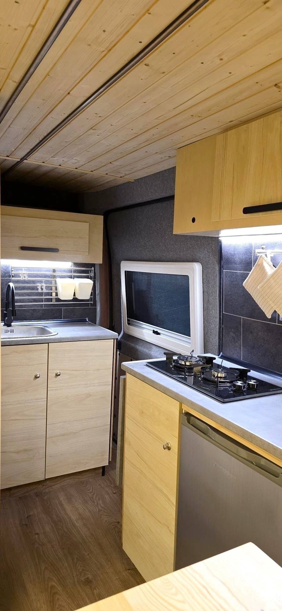 Essecke Peugeot Boxer 3,0 HDI 160 ch - Yescapa