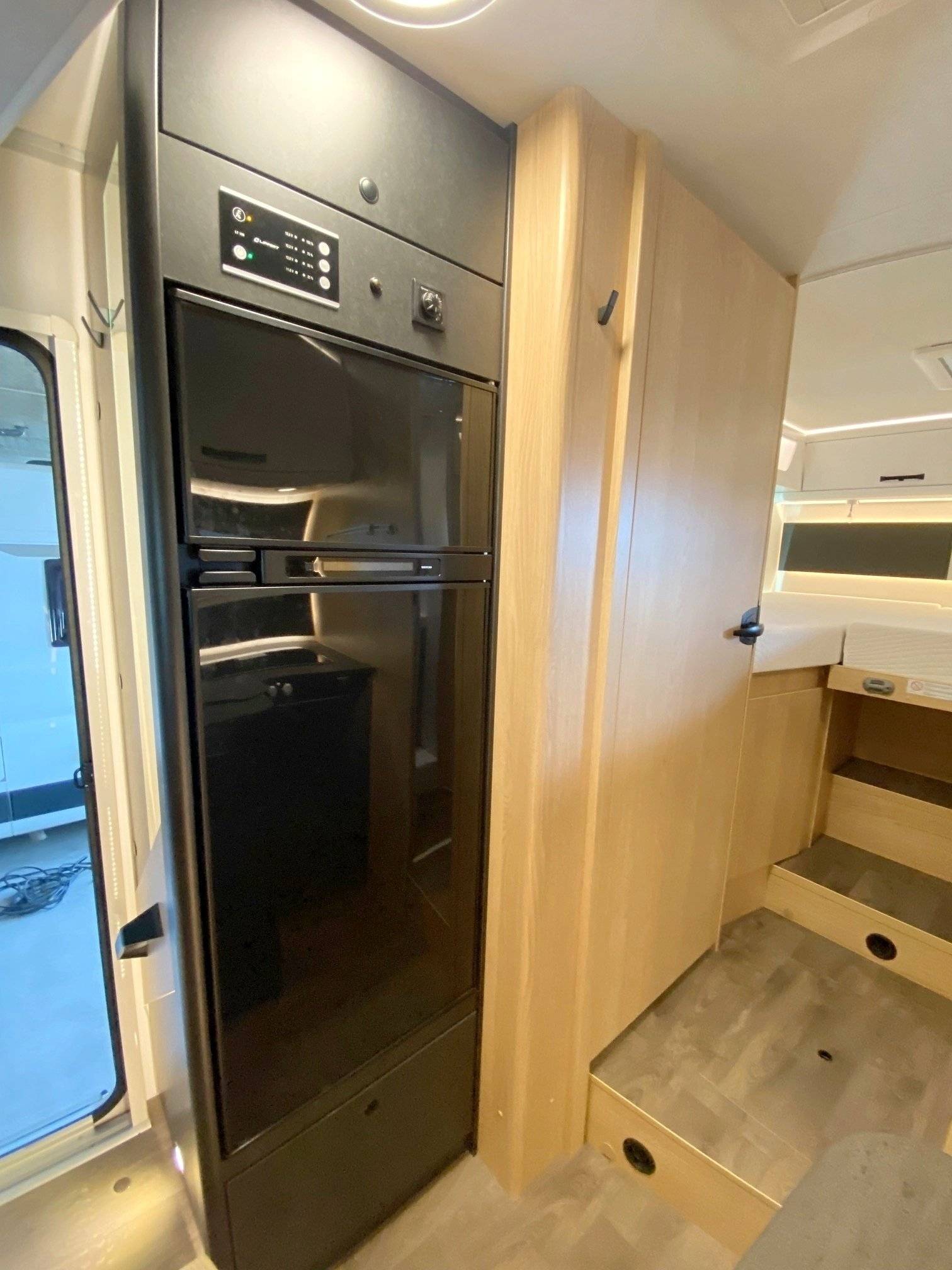 Sunlight T-68 Adventure Edition