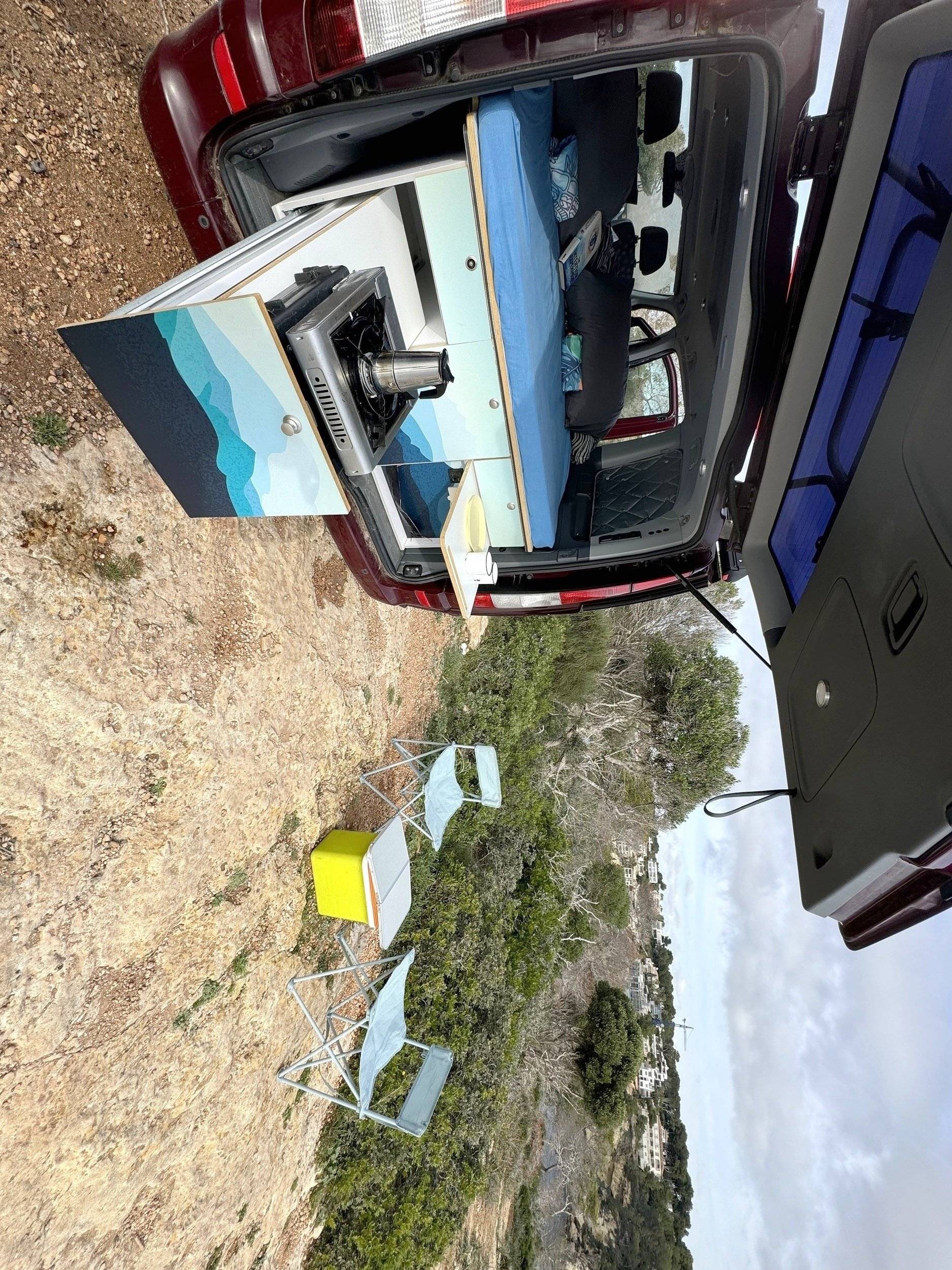 Vue avant de 3/4 Mercedes Mercedes vito - Yescapa