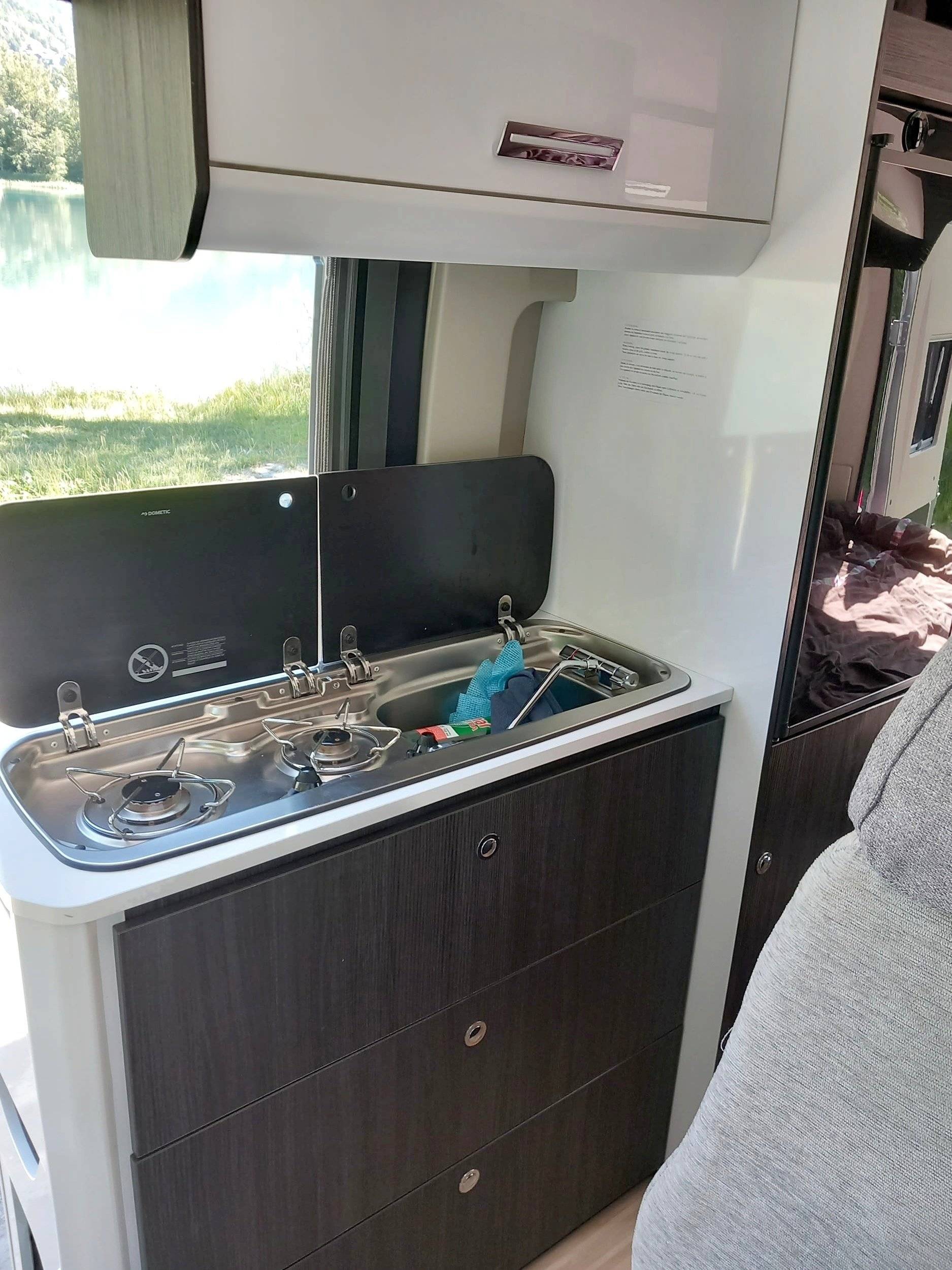 Coin cuisine Fiat Ducato 2,3 l 130 ch - Yescapa