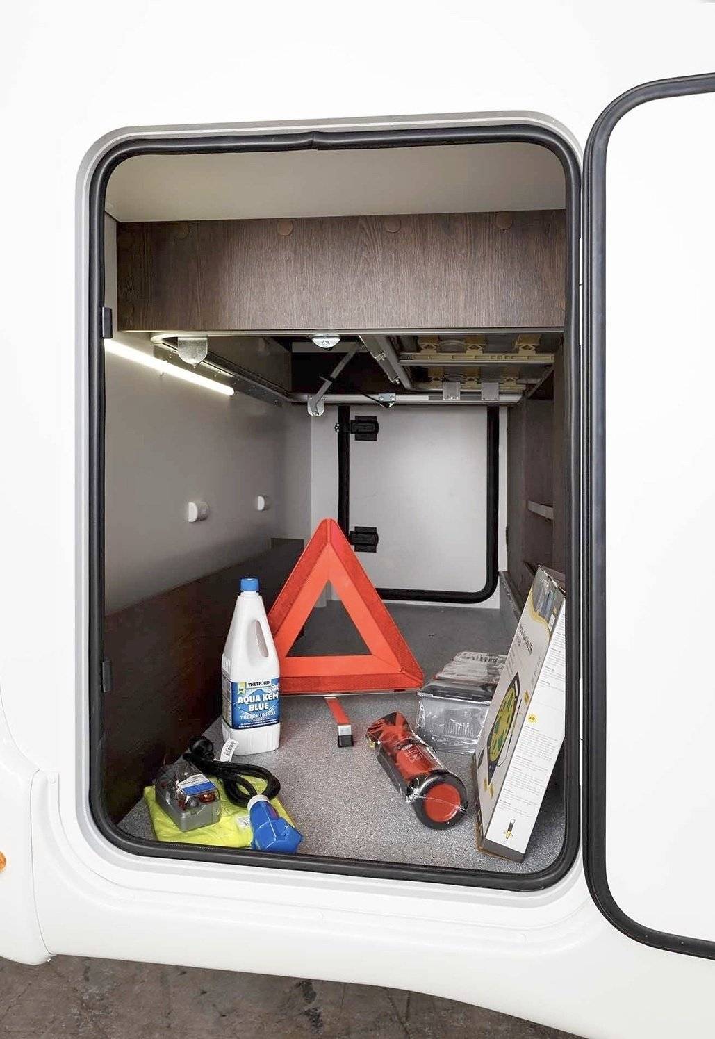 Benimar 495 UP Transit 2,0 l 130 ch