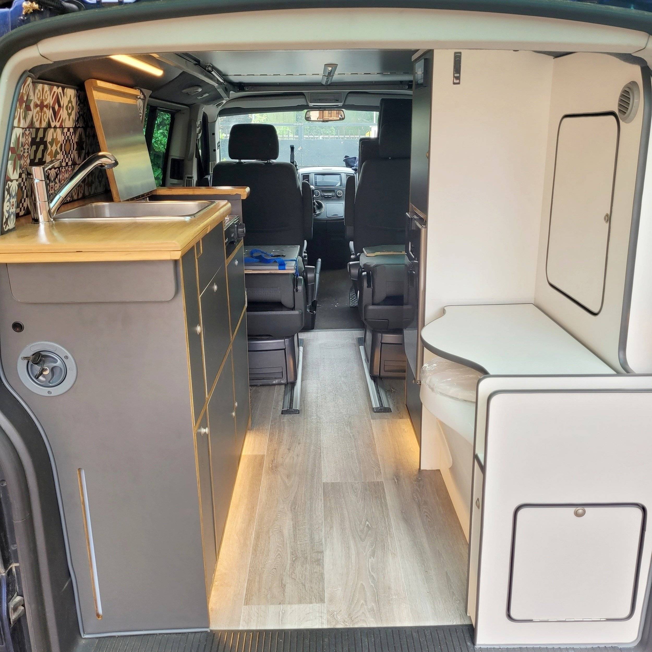 Volkswagen Multivan SIN RUMBOVAN