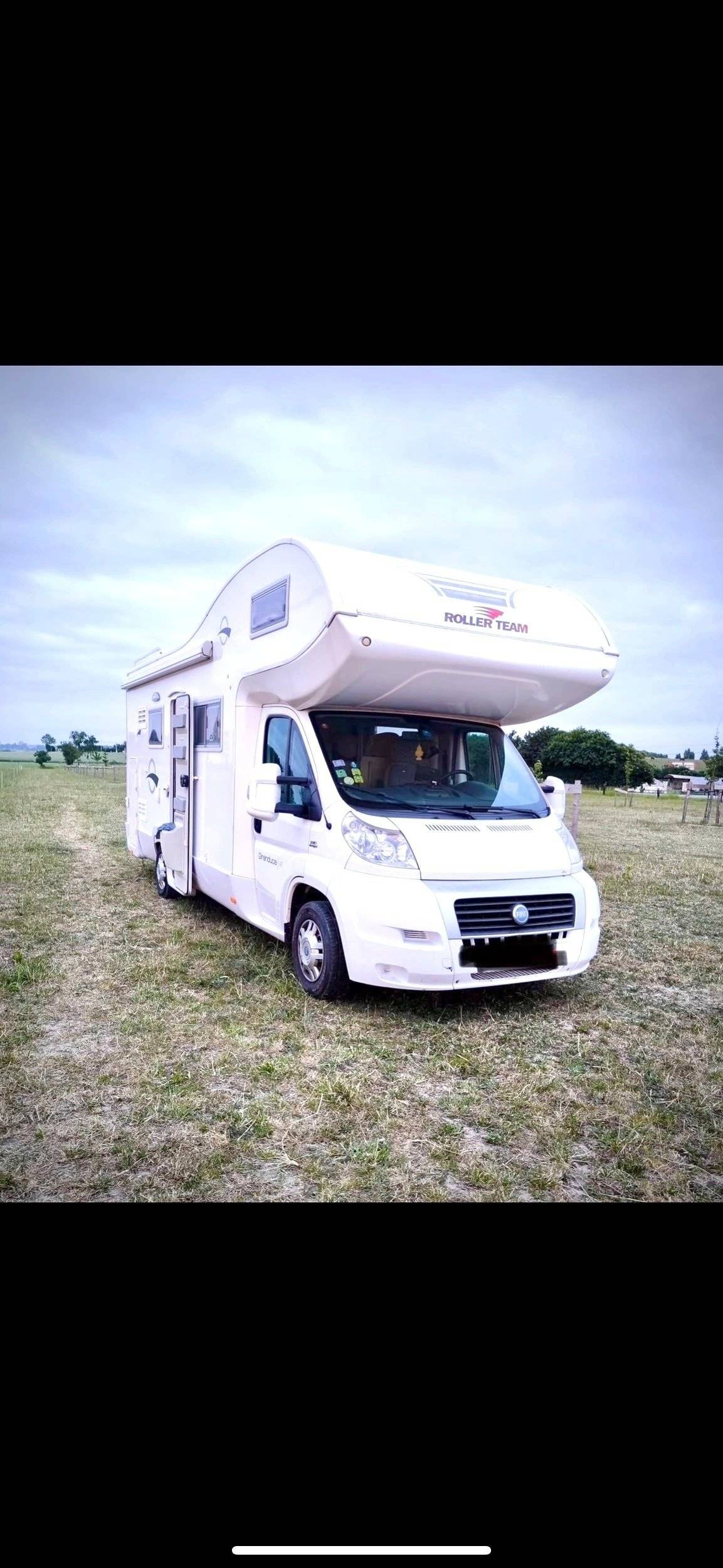 Vue avant de 3/4 Fiat Ducato 2,3 130 ch - Yescapa