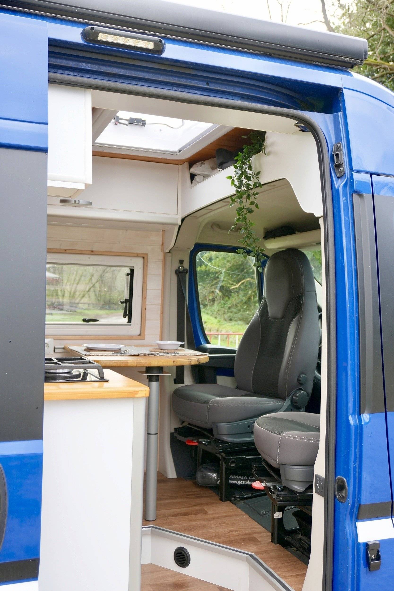 Peugeot Boxer 2,2 l 130 ch