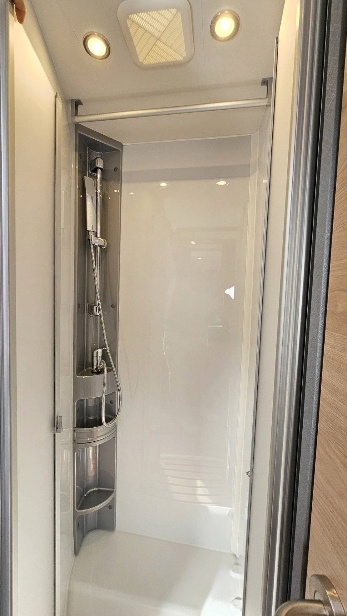 Dethleffs T 7052 DBM