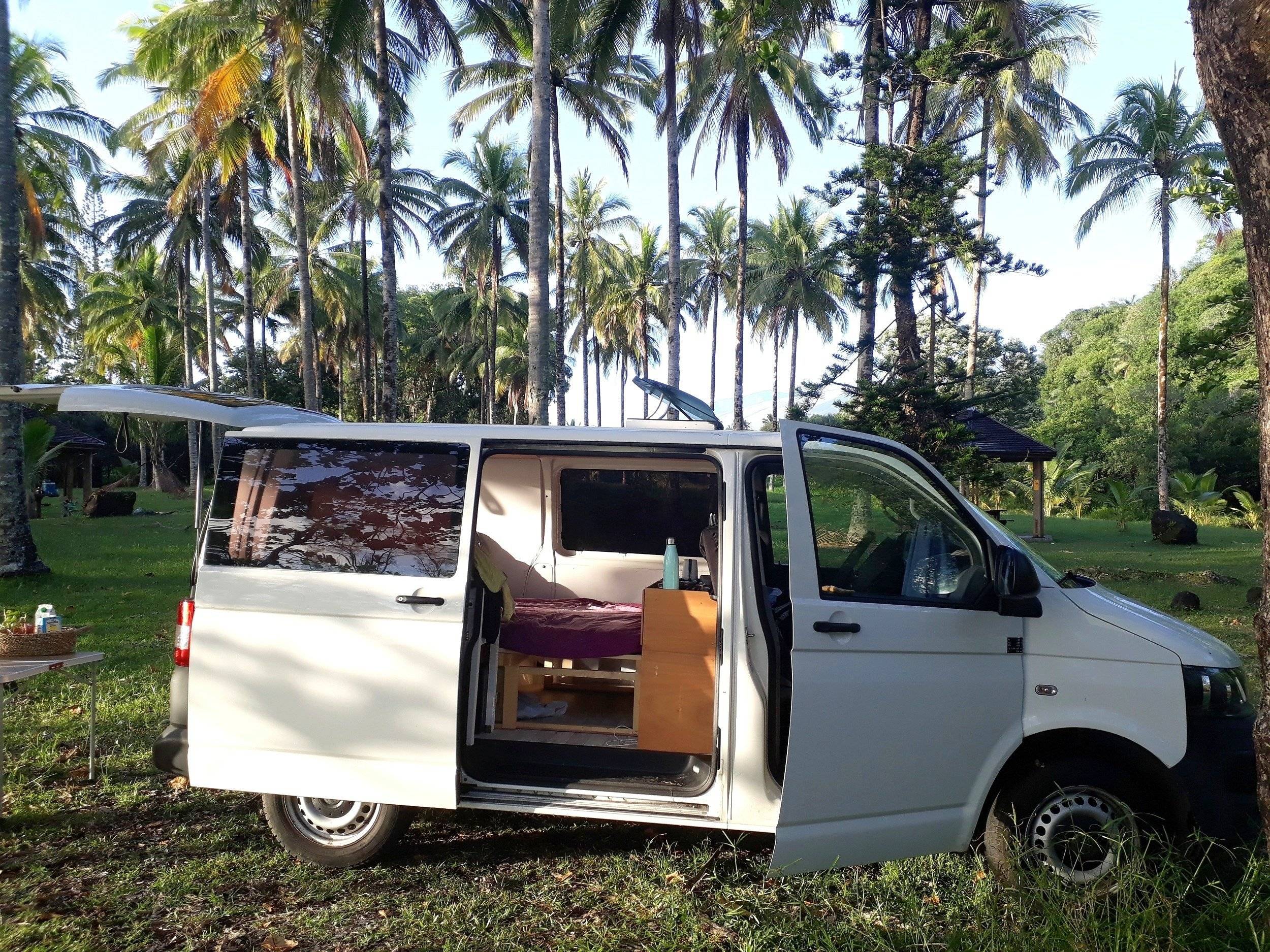 Volkswagen T5 2 l 140 ch