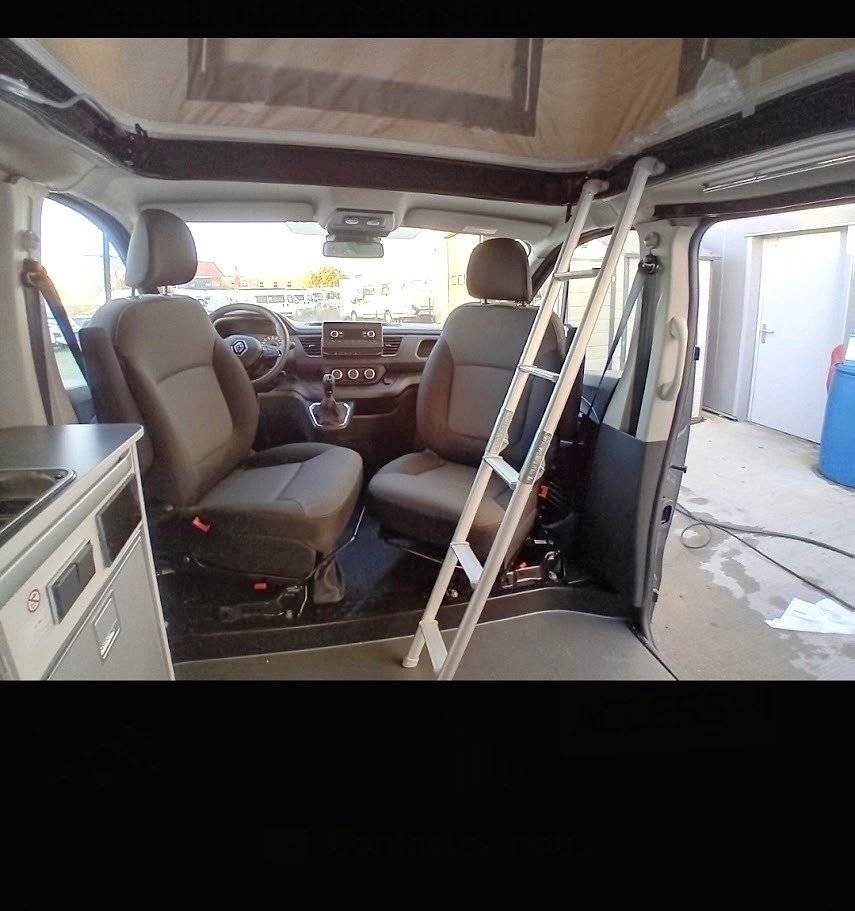 Menjador Renault TRAFIC - Yescapa