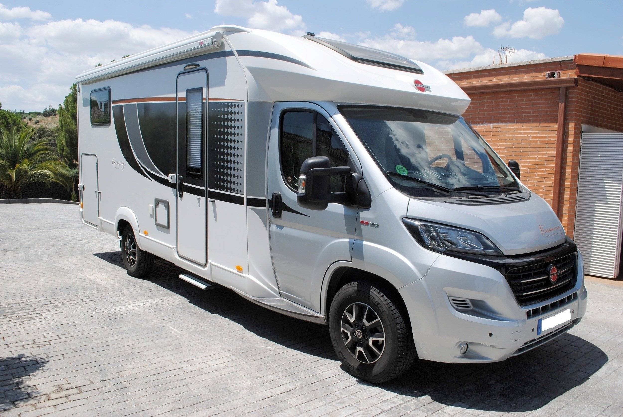 Bürstner 728 G Harmony Line