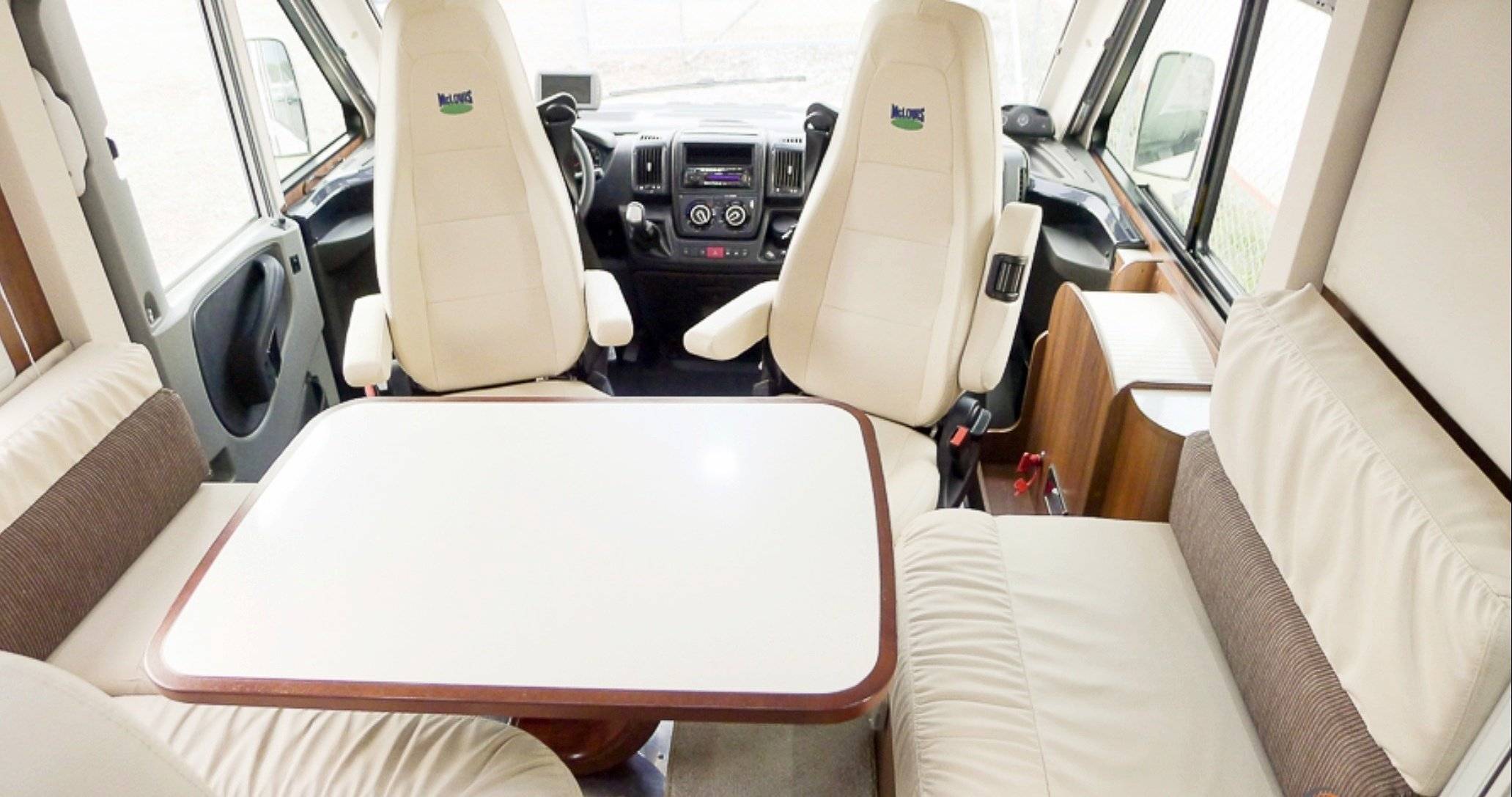 Dinette Fiat 2,3 l 130 ch - Yescapa