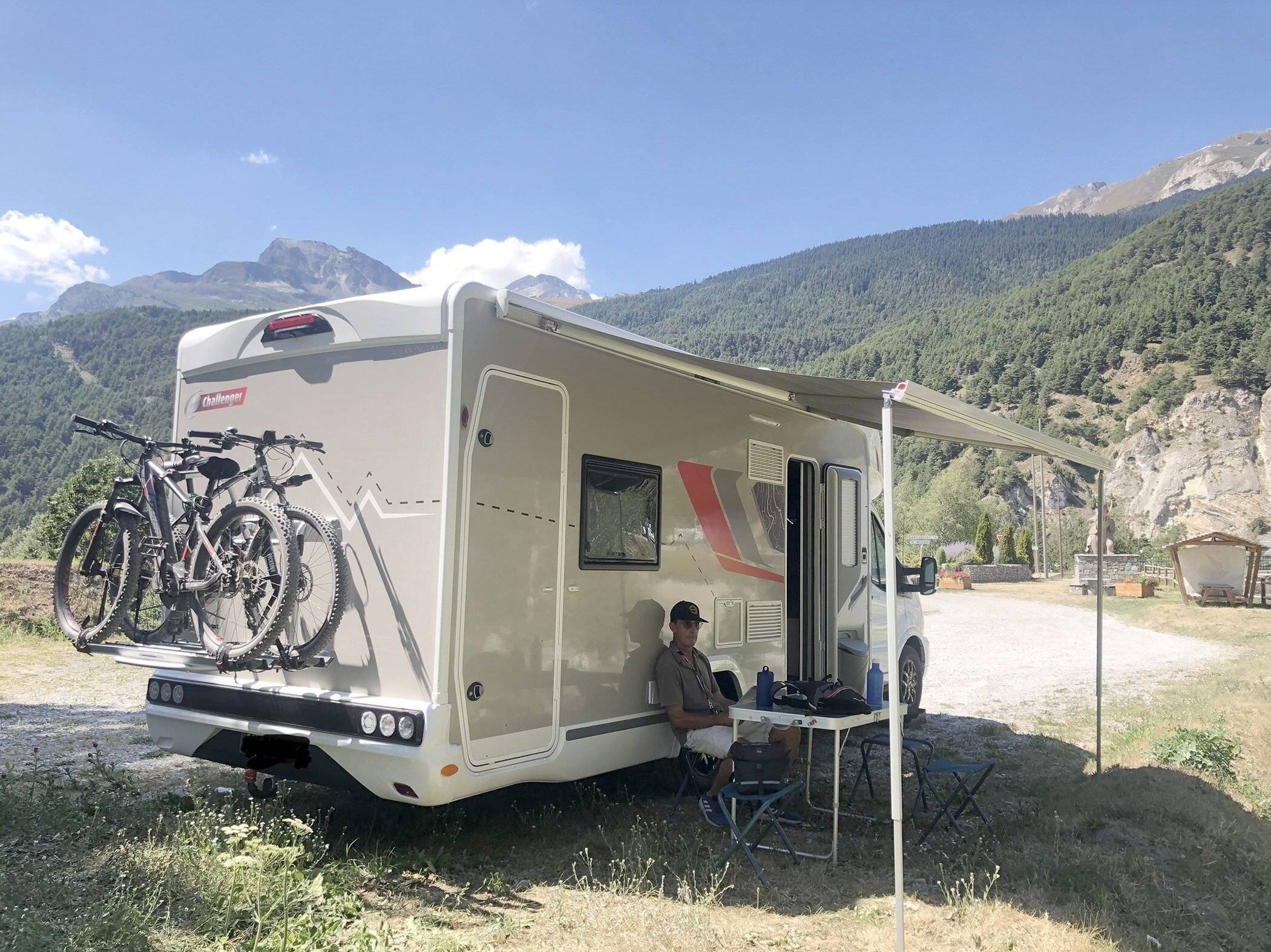 Challenger Transit 2,0 l 170 ch