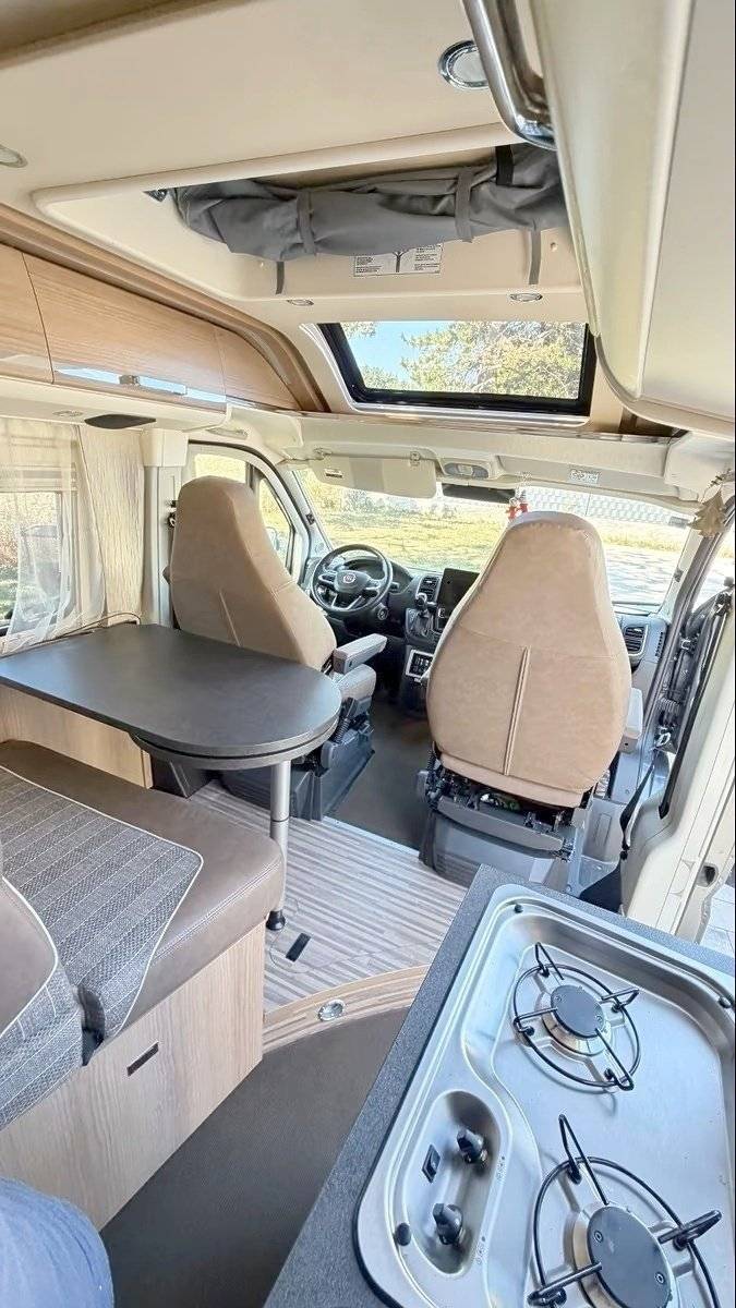 Comedor Fiat Ducato 2,2 l Multijet 130 ch. - Yescapa
