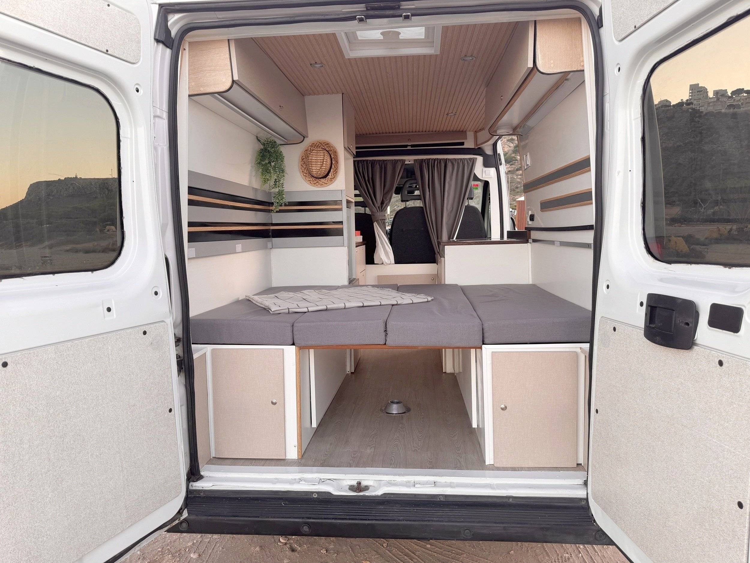 Berth Fiat Fiat - Yescapa
