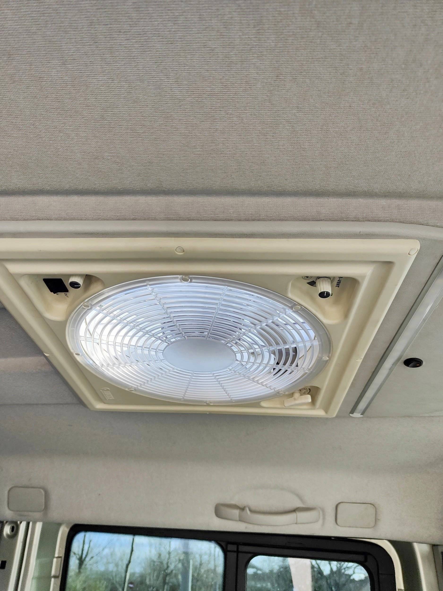 3 C Cartier/Brisebras Jumpy 2l 128cv