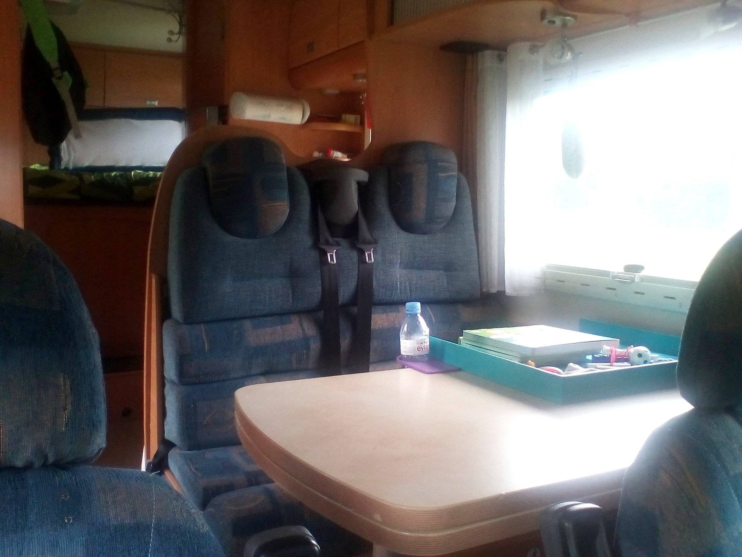 Challenger Transit 2,4 l 140 ch