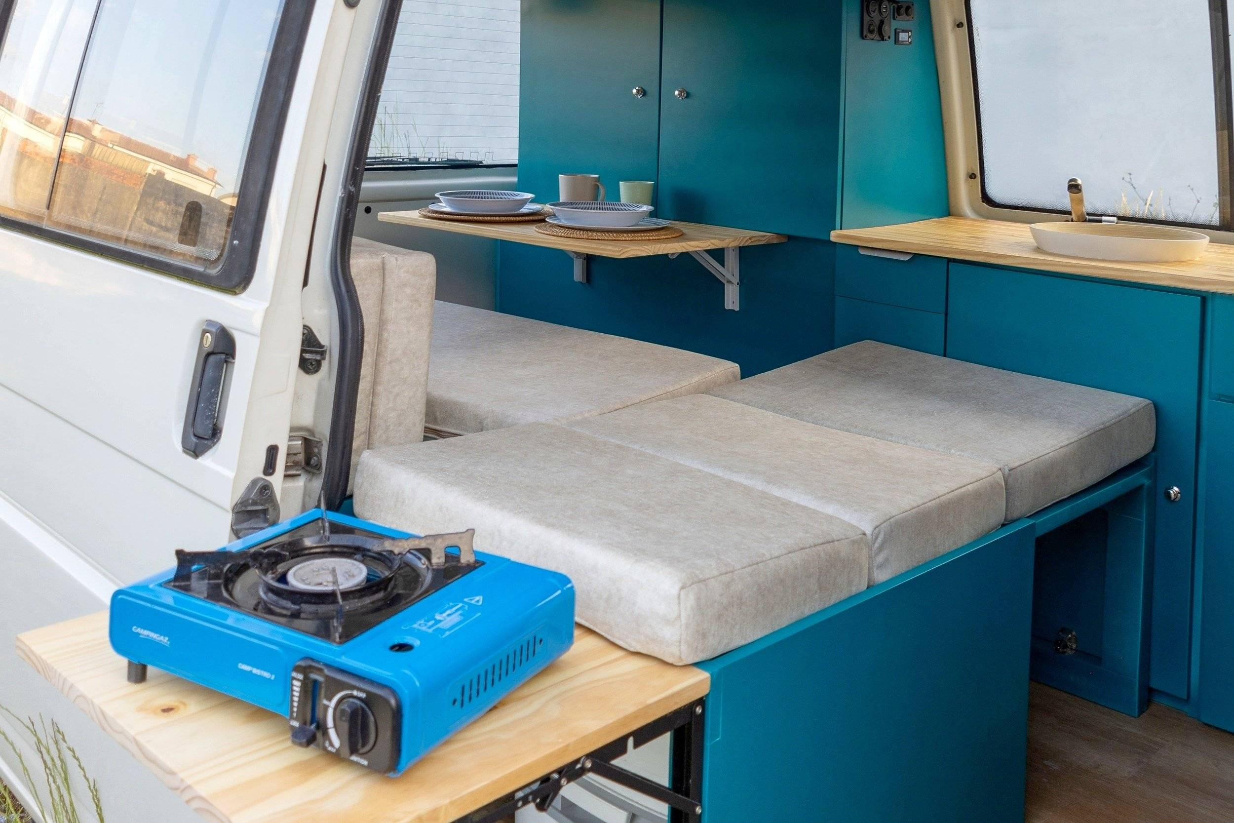 VanCowork Transporter T4 Multivan