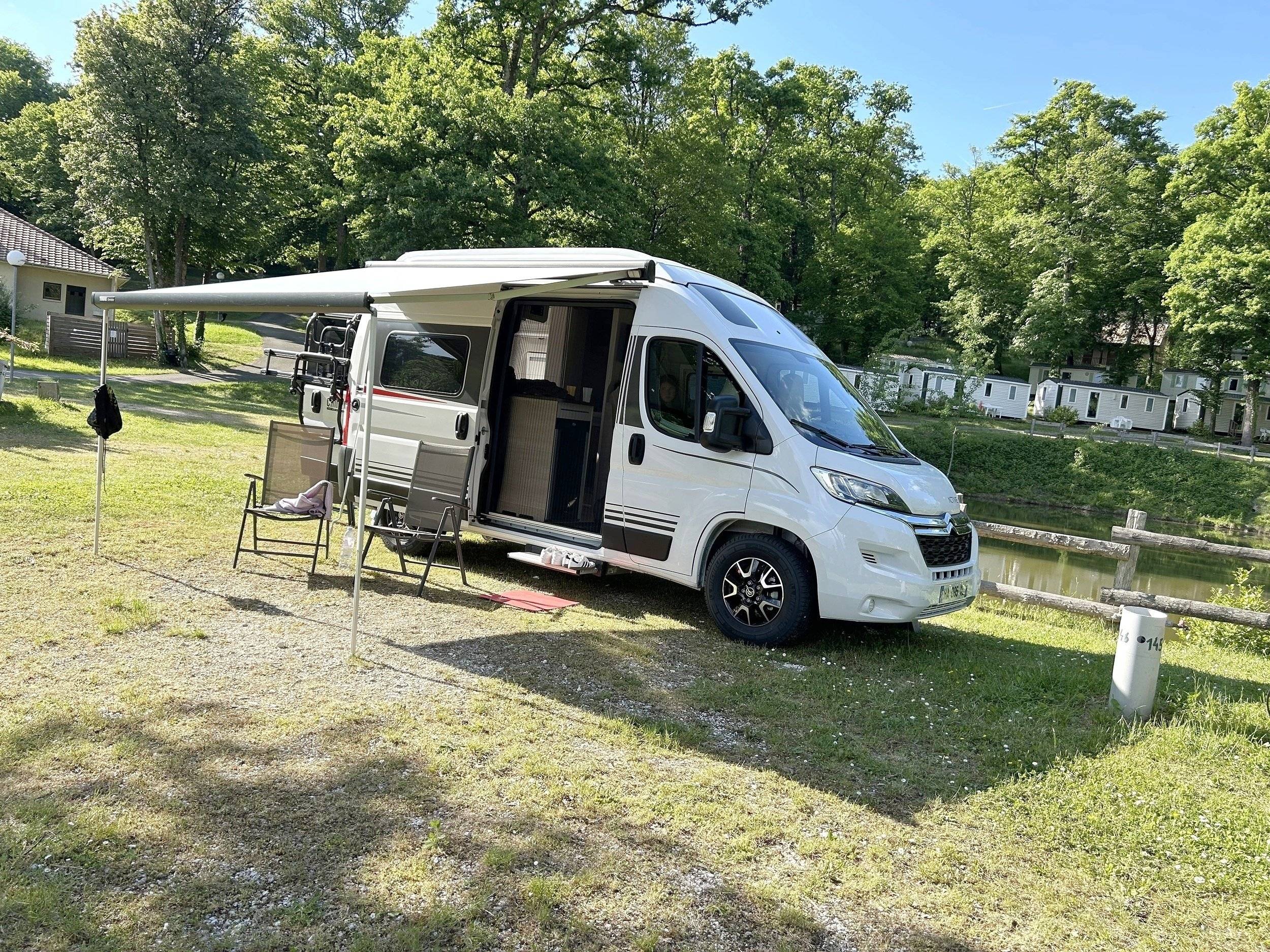 Vue avant de 3/4 Citroën - Yescapa