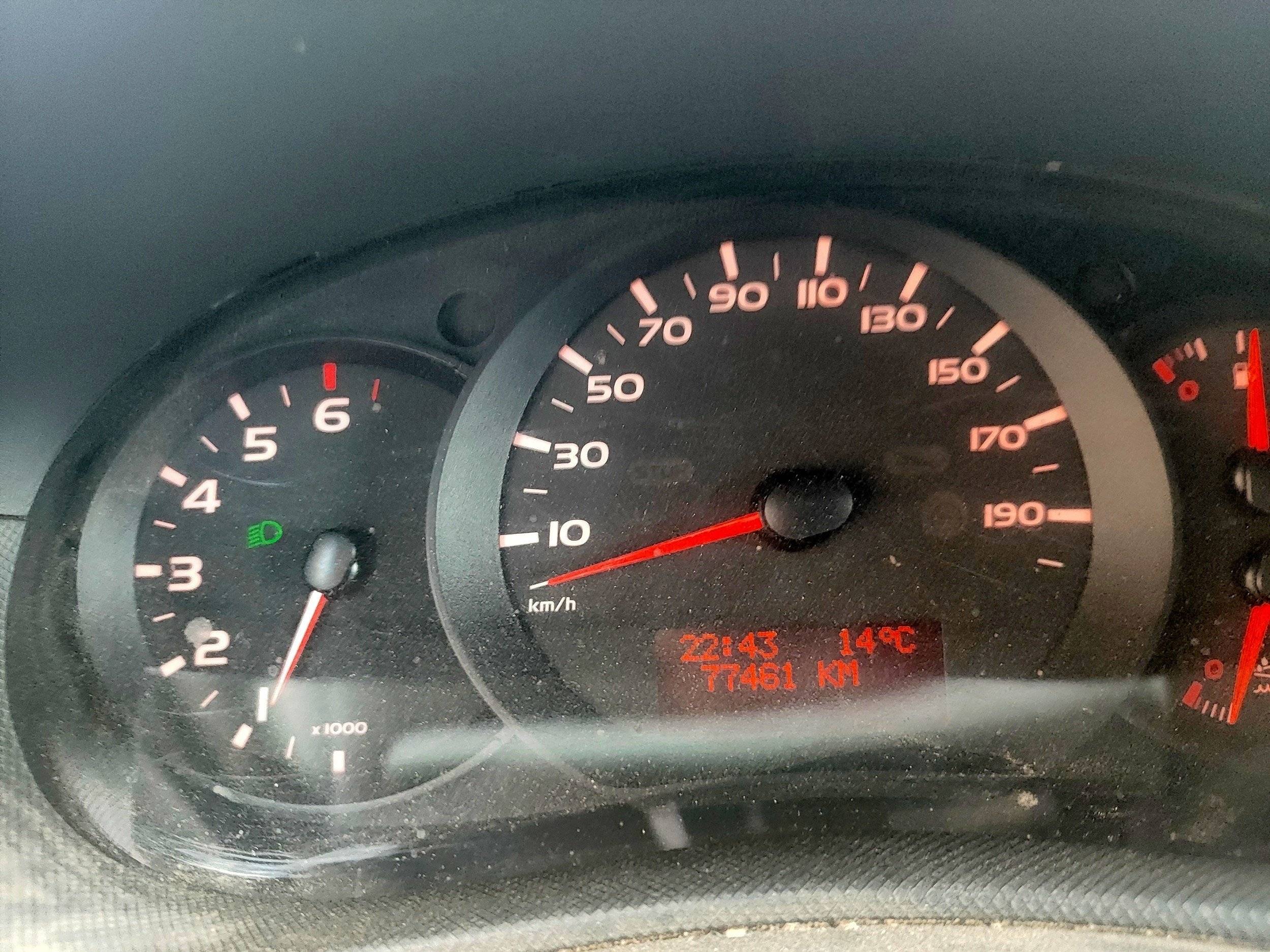 artisanal 2,0 l dCi 115 ch