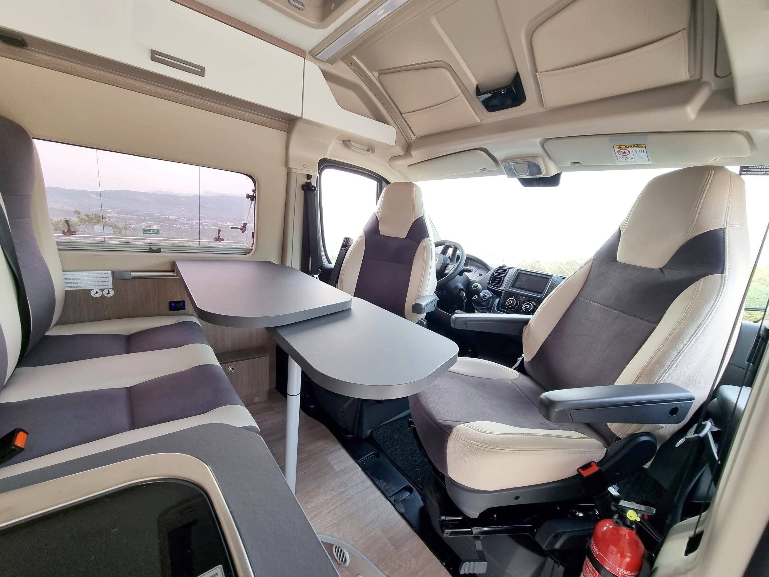 Challenger challenger V210 Edition VIP