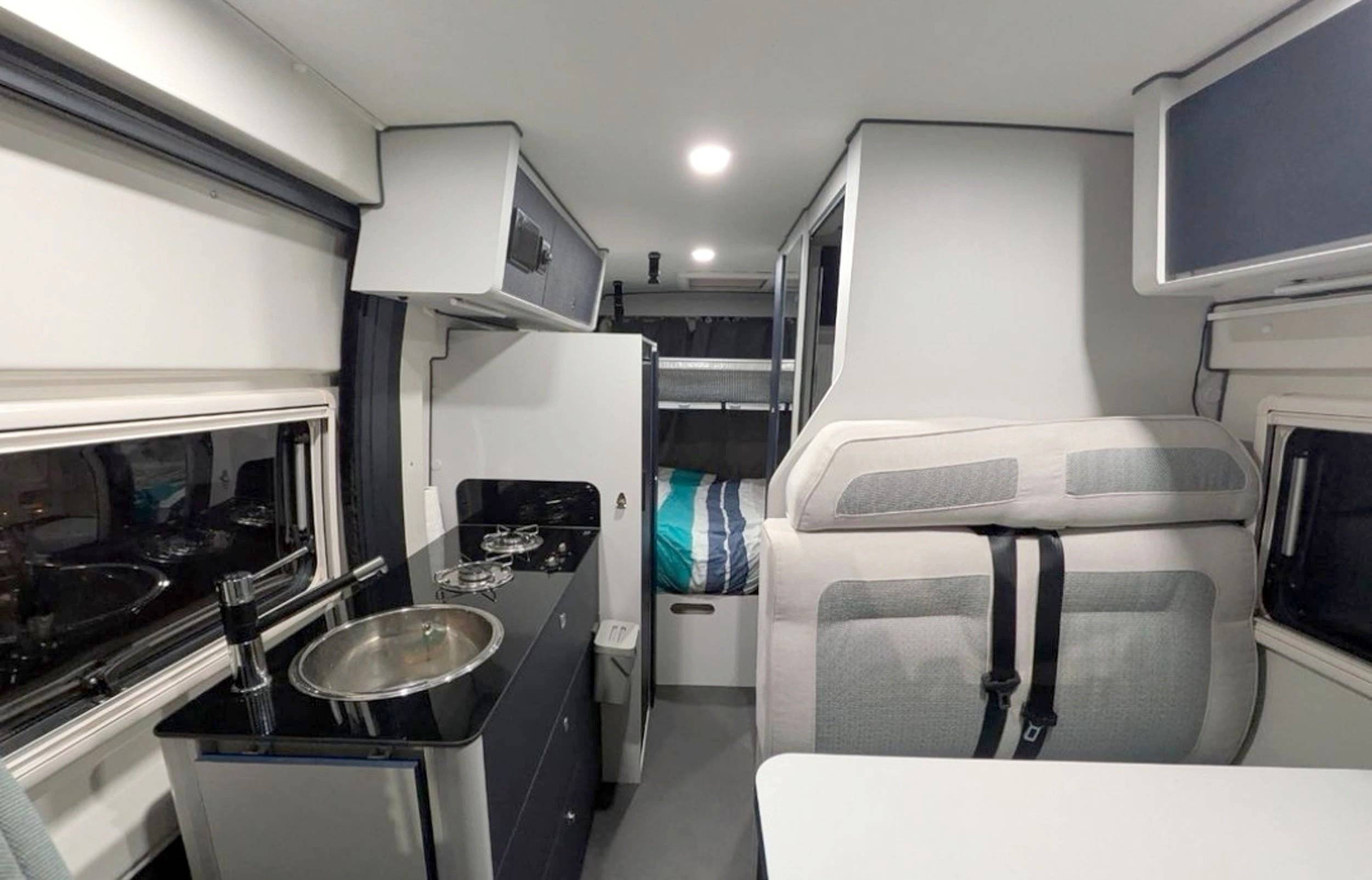 Dinette Fiat ducato 140CV 2.3L - Yescapa